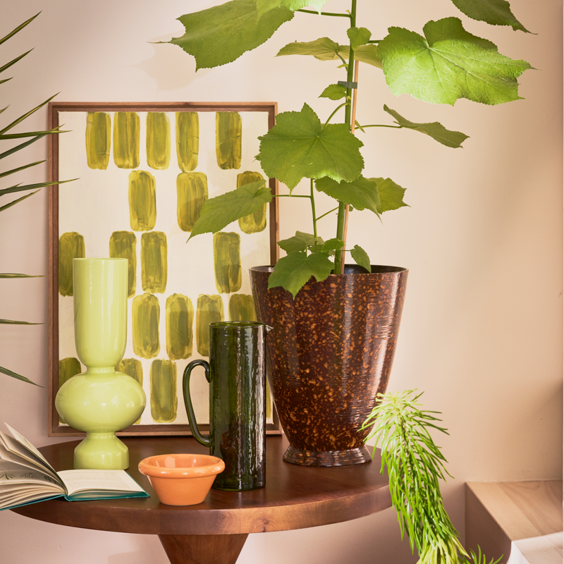 Κανάτα Hammered Banana Palm - Γυάλινη Πράσινη Ø15 x W9 x H26,5 cm Urban Nature Culture Amsterdam