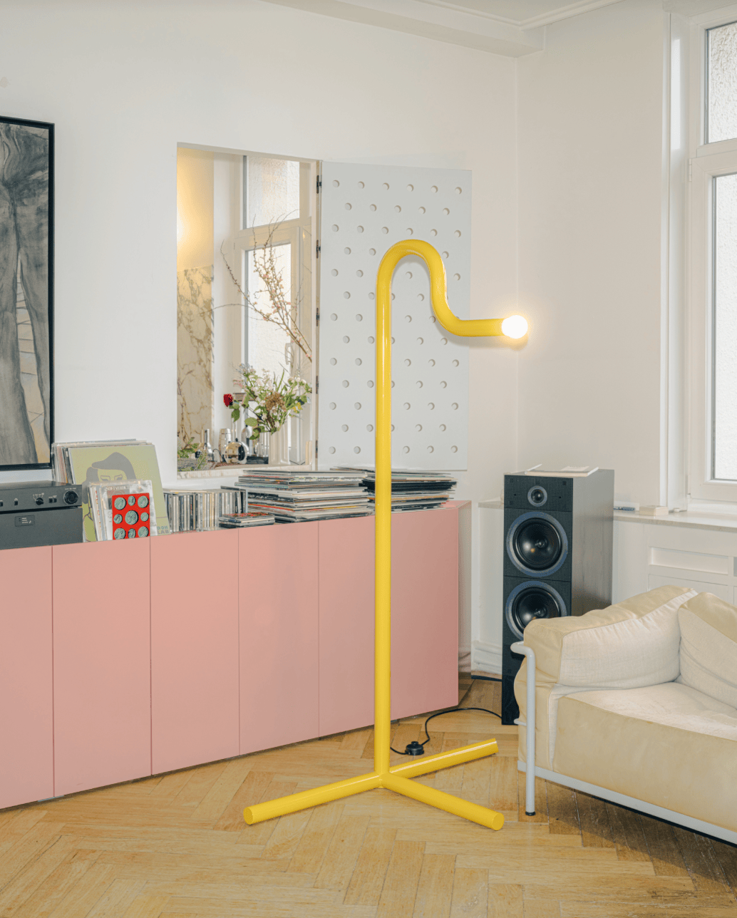 Φωτιστικό Δαπέδου La Uno Bianca - Ατσάλι L99 x W52 x H167 cm SERAX