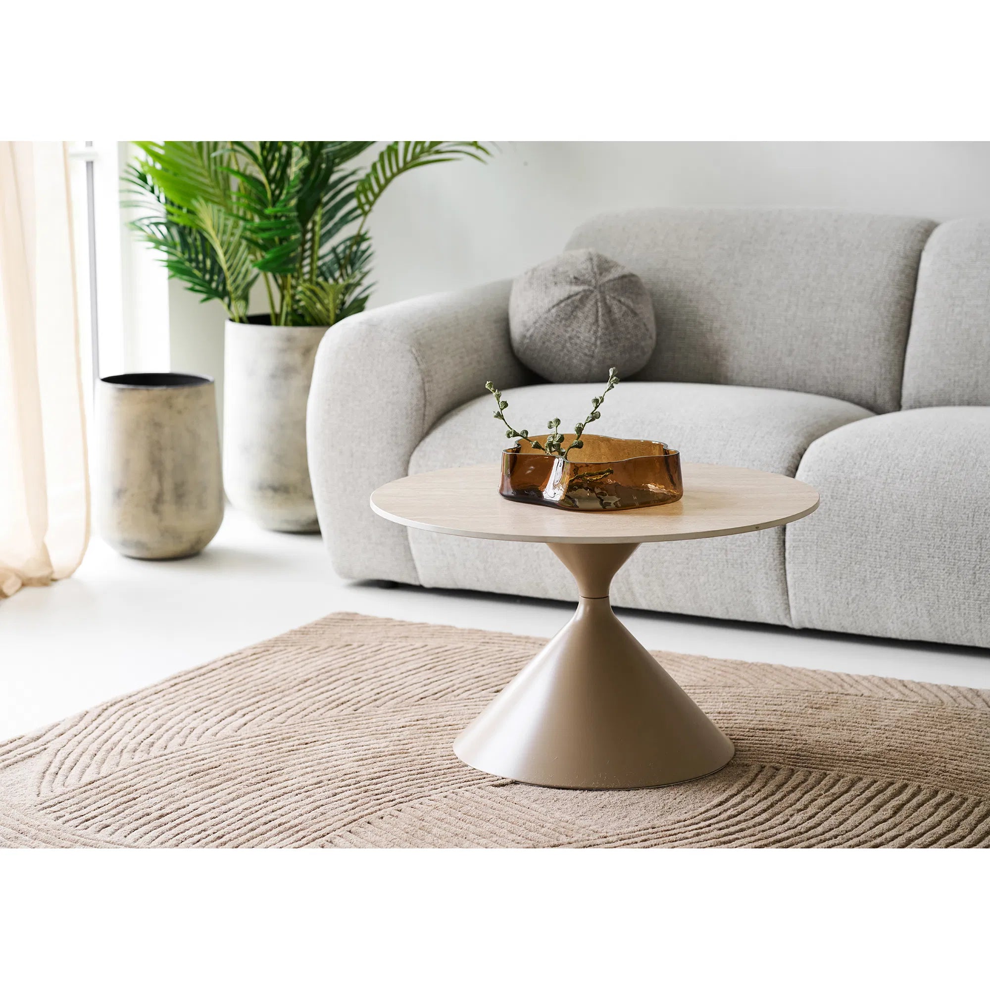 Τραπέζι Annecy - Κεραμική Επιφάνεια Βάση Χάλυβα Απόχρωση Sand Μπεζ ø70 x H41 cm HOUSE NORDIC