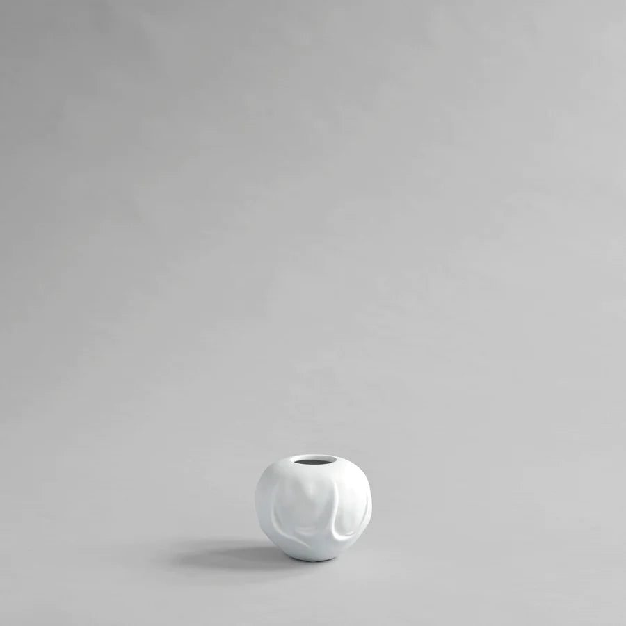 101 COPENHAGEN Βάζο Orimono Vase Mini Κεραμικό Διακοσμητικό Βάζο Άσπρο Η9.5x12x12cm 101 COPENHAGEN