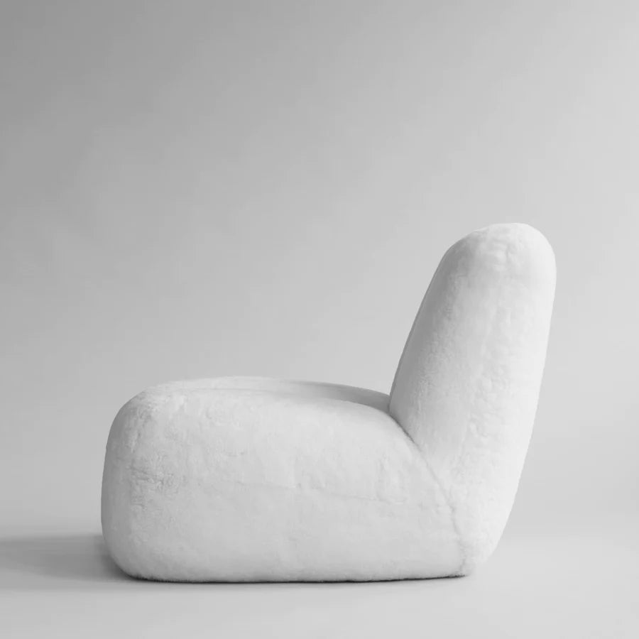 101 COPENHAGEN Πολυθρόνα Πολυθρόνα Toe Chair Sheepskin Λευκή L70xW80xH72 cm 101 COPENHAGEN