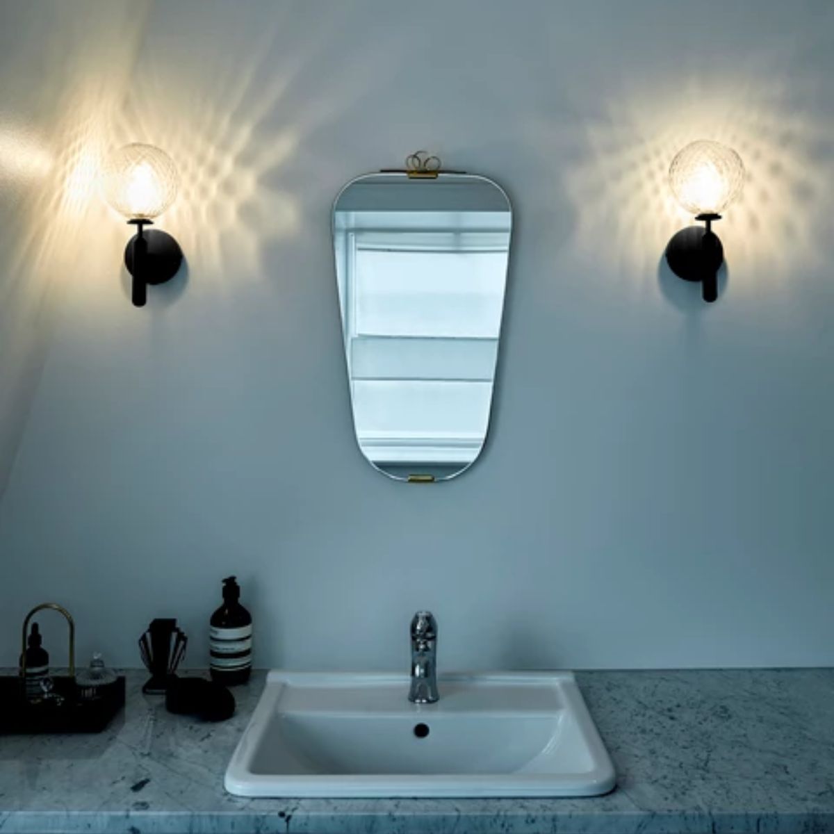 NUURA Φωτιστικό Τοίχου MIIRA σκούρο γκρι CLEAR 175mm x 285mm 220-240V NUURA