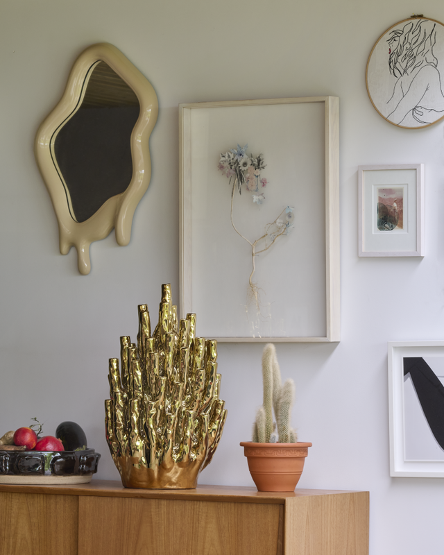 Καθρέφτης Melting M - Οβάλ Μπεζ Πολυεστέρας Γυαλί H70 x W45 x D6 cm POLSPOTTEN