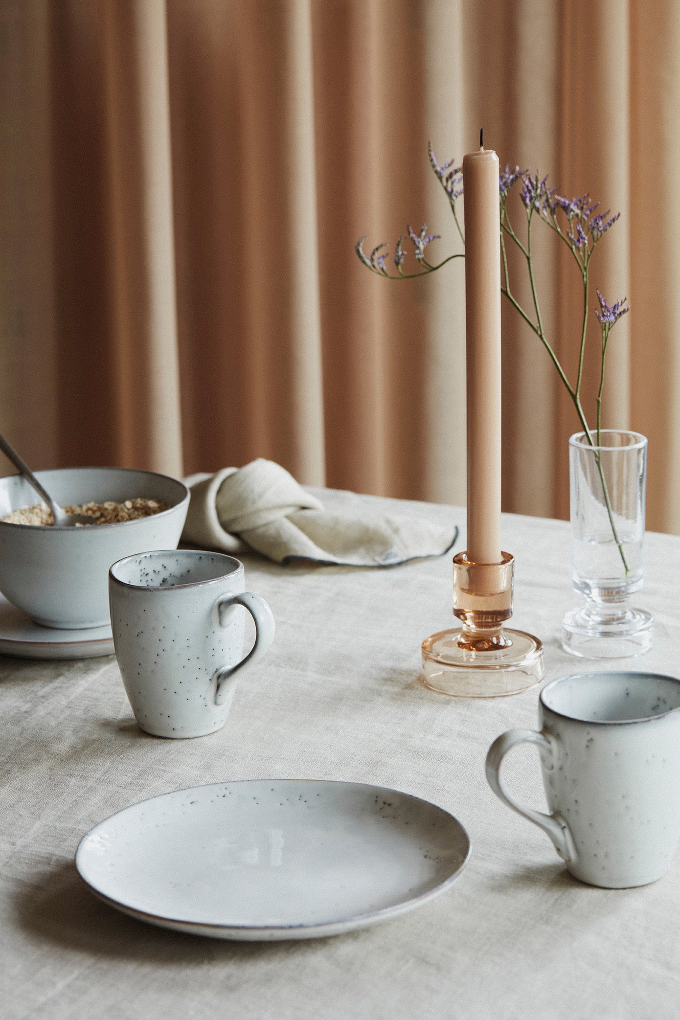 Broste Copenhagen Dinner set Breakfast Κεραμικό Σετ Πρωινού 4 ατόμων (12τεμ.) Nordic Sand Υπόλευκο Ø8 x H10 cm / Ø20 x H2,2 cm / Ø15 x H8 cm Broste Copenhagen