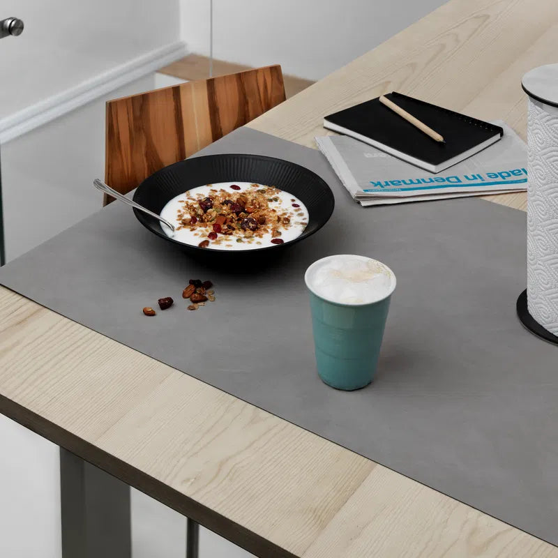 LIND DNA Ειδή Κουζίνας Ράνερ Τραπεζιού Nupo Medium Light Γκρι Ανακ. Δέρμα 38,5x140cm LIND DNA