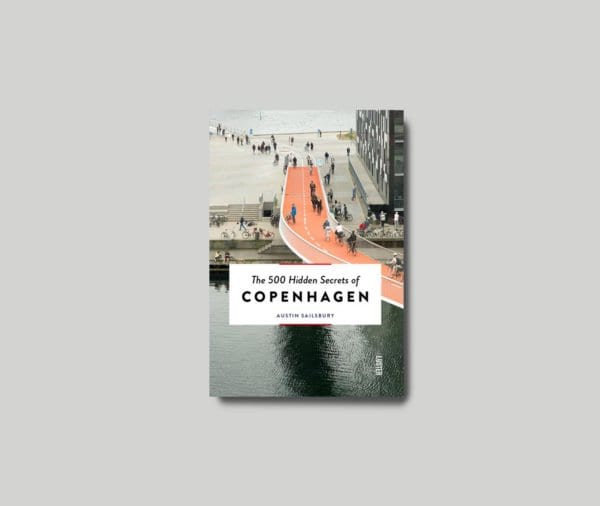 Hintsdeco Books Βιβλίο Τέχνης Βιβλίο Τέχνης The 500 Hidden Secrets of Copenhagen Γκρι 12×18 cm Hintsdeco