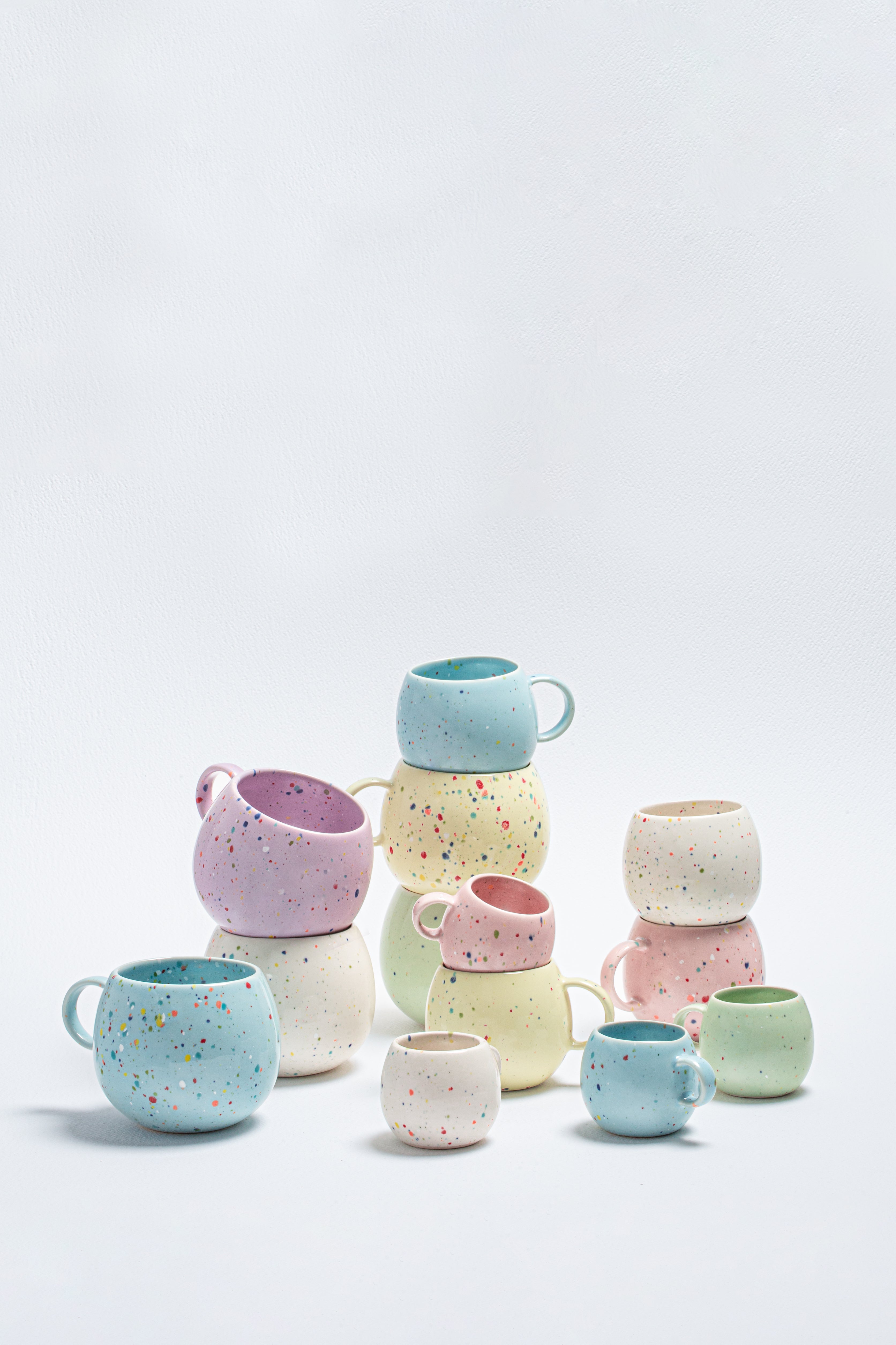 EGG BACK HOME MUG Φλυτζάνι Σοκολάτας New Party Ball Mug 500ml Κίτρινο Κεραμικό D9xΗ11cm EGG BACK HOME