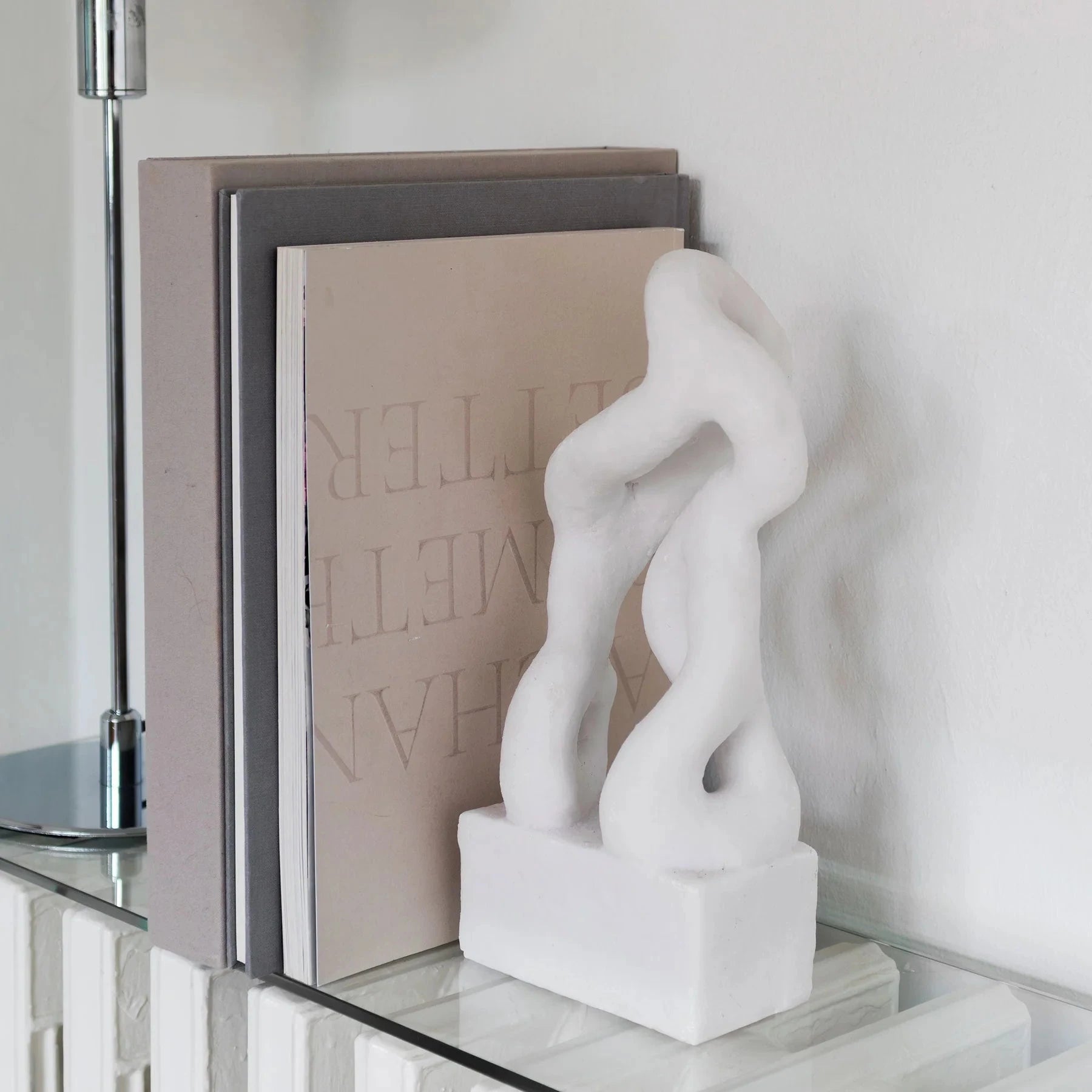 METTE DITMER Γλυπτό Διακοσμητικό Γλυπτό Symbiosis Art Piece - Πέτρα Ρητίνης Off White W11,5 x L14,5 x H29 cm METTE DITMER
