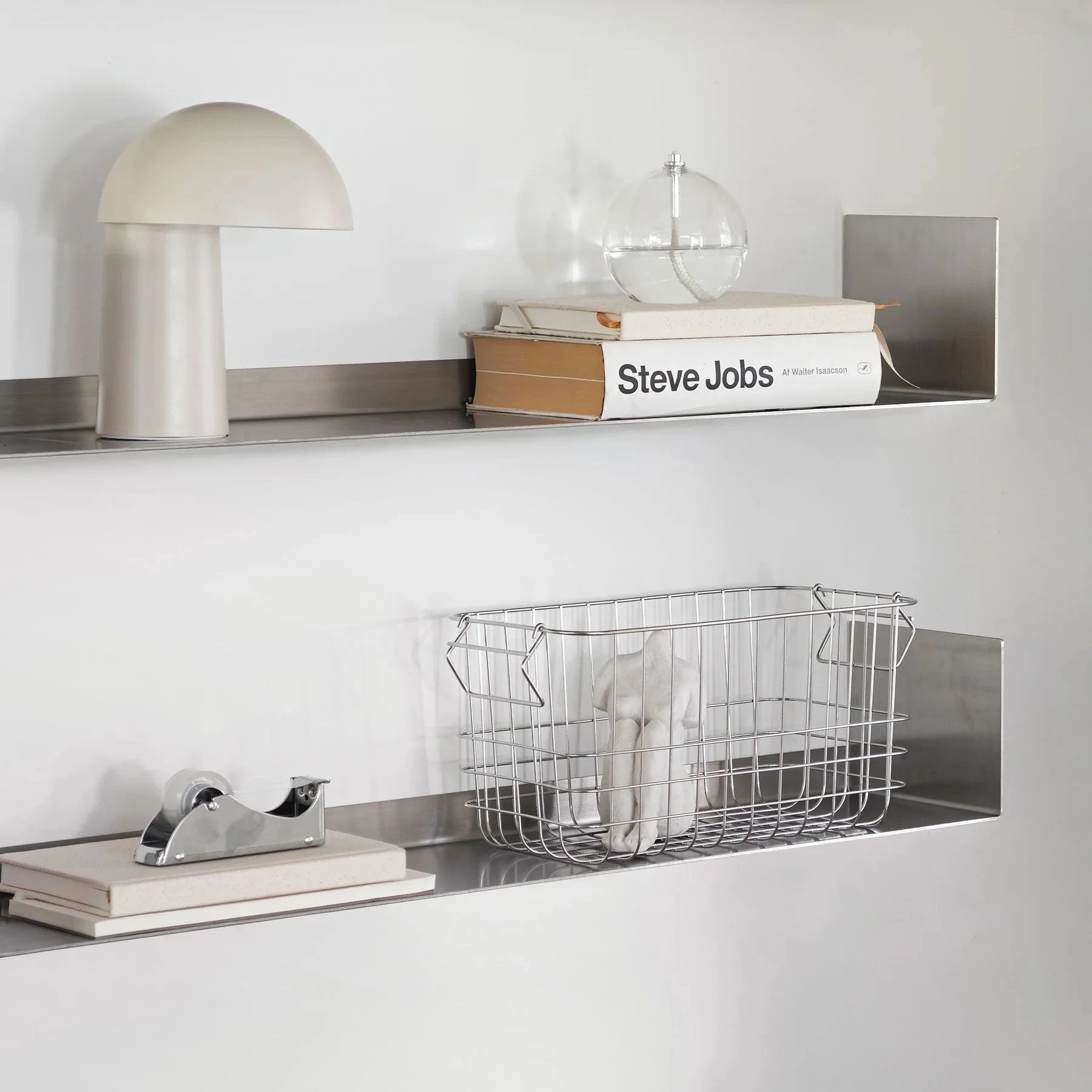 Ράφι Float - Βουρτσισμένο Ανοξείδωτο Ατσάλι Ασημί Ματ W17 x L80,5 x H13,5 cm METTE DITMER