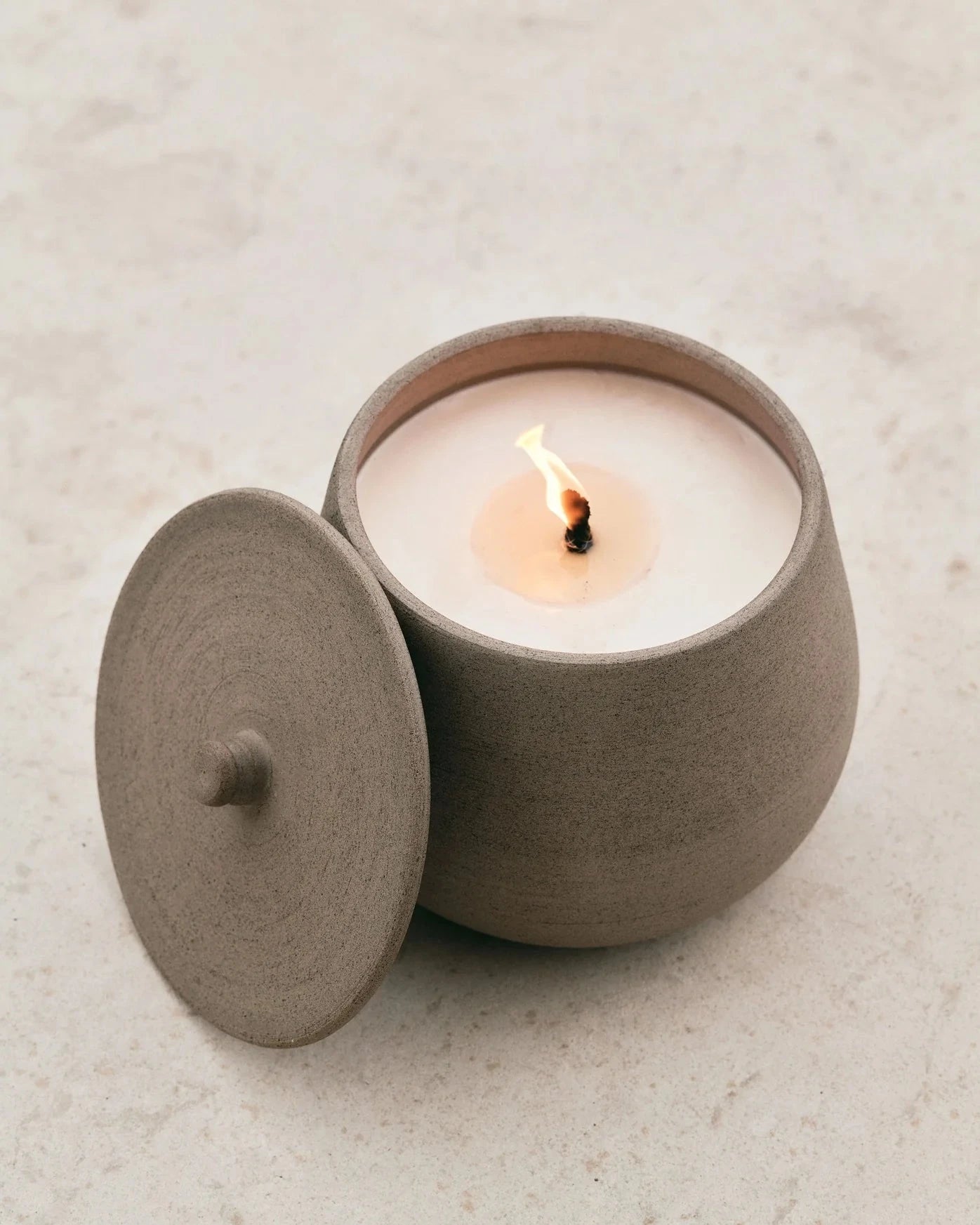 Κερί Sole Εξωτερικού Χώρου Greige / Small / Burn Time 90 h Η14 x D18 cm Fumaci