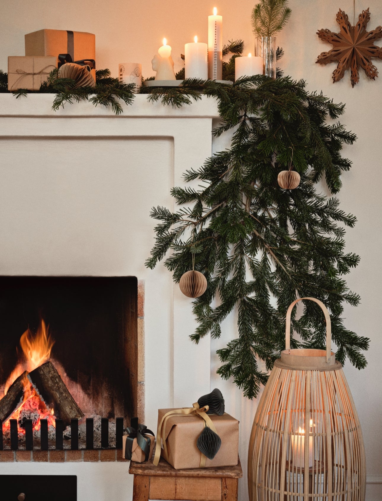 Broste Copenhagen Φανάρια Διακοσμητικό φανάρι Aleta Lantern Natural, Bamboo/Glass Ø31,5 x H62,5 cm, 12 x 30 cm Broste Copenhagen