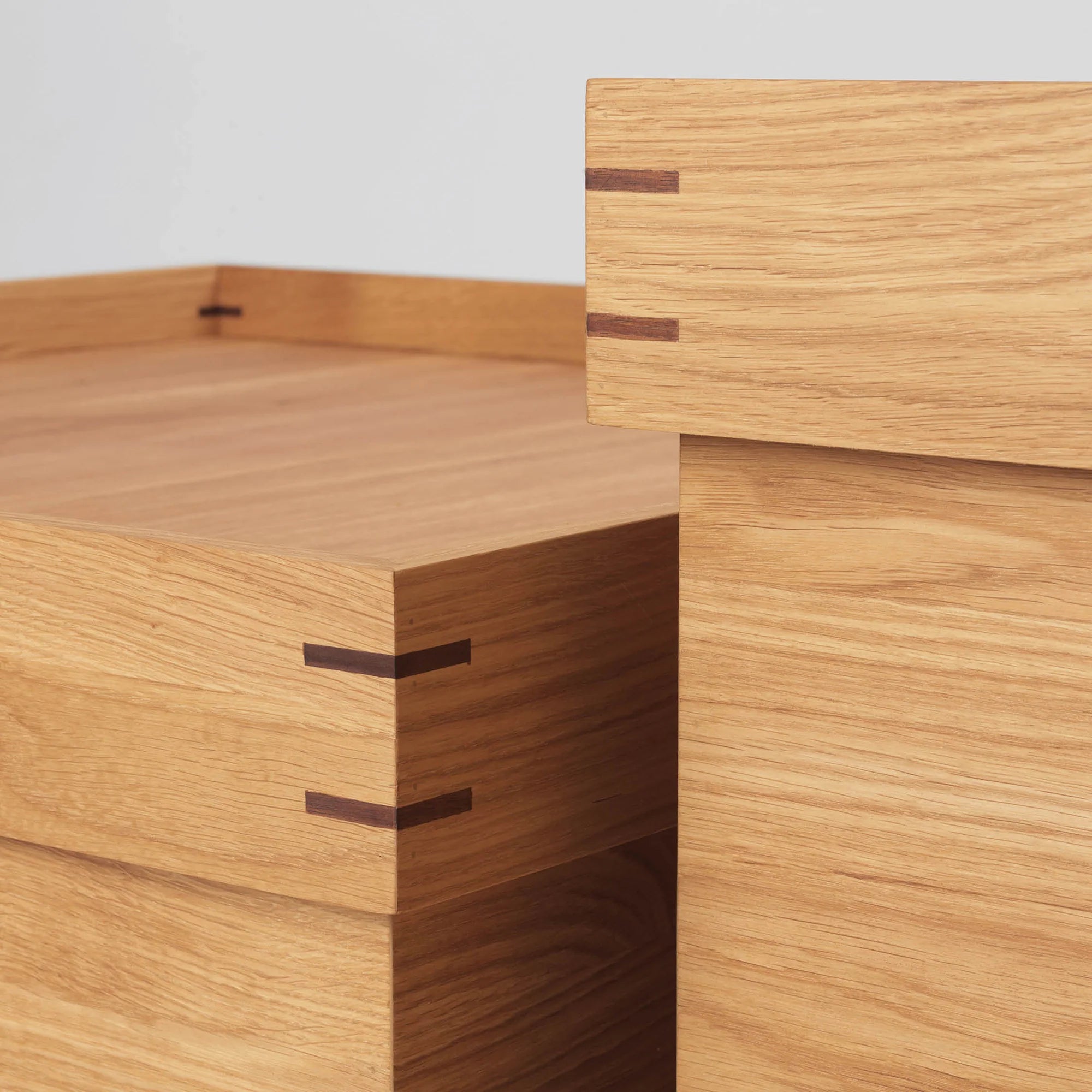 KRISTINA DAM studio Τραπέζι Βοηθητικό Τραπέζι Japanese Tray Table S Φυσικό Μασίφ Ξύλο Βελανιδιάς W44 x L44 x H47 cm Kristina Dam Studio (Copy)