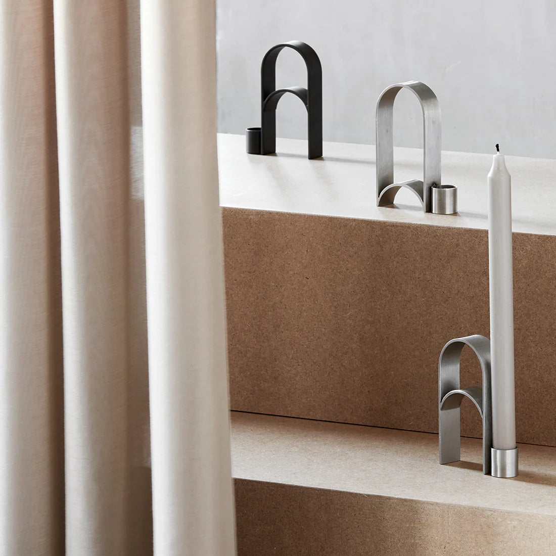 KRISTINA DAM studio Βάζο Κυροπήγιο Arch Ανοξείδωτο Ατσάλι Ασημί W60XD2.5XH12CM KRISTINA DAM studio