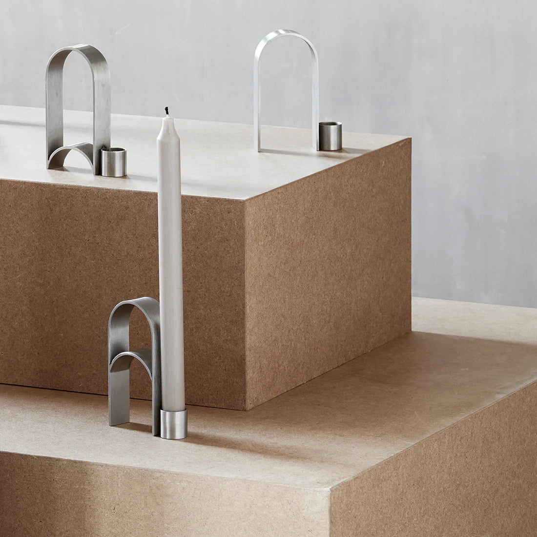 KRISTINA DAM studio Βάζο Κυροπήγιο Arch Ανοξείδωτο Ατσάλι Ασημί W60XD2.5XH12CM KRISTINA DAM studio