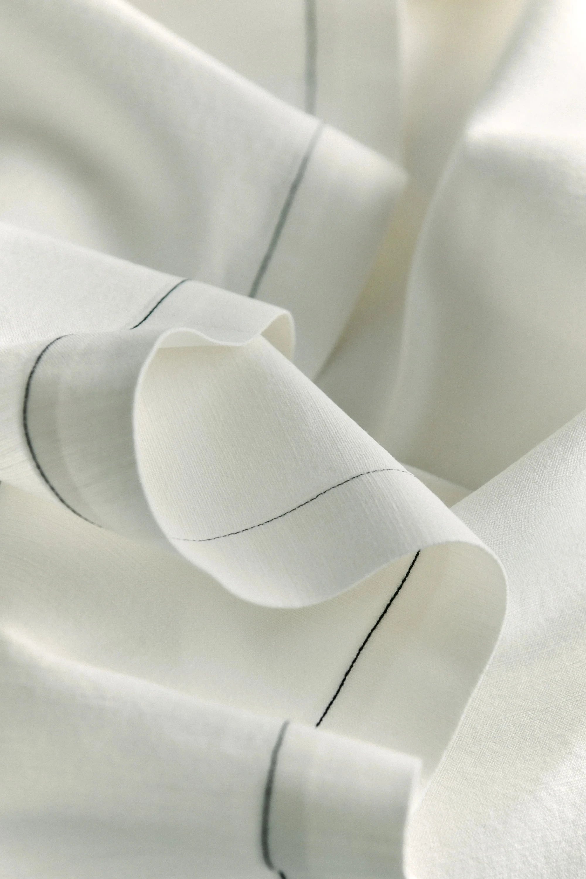 Τραπεζομάντηλο SR 01 Λινό / Με Κέντημα 320 x 180 cm LOUISE ROE