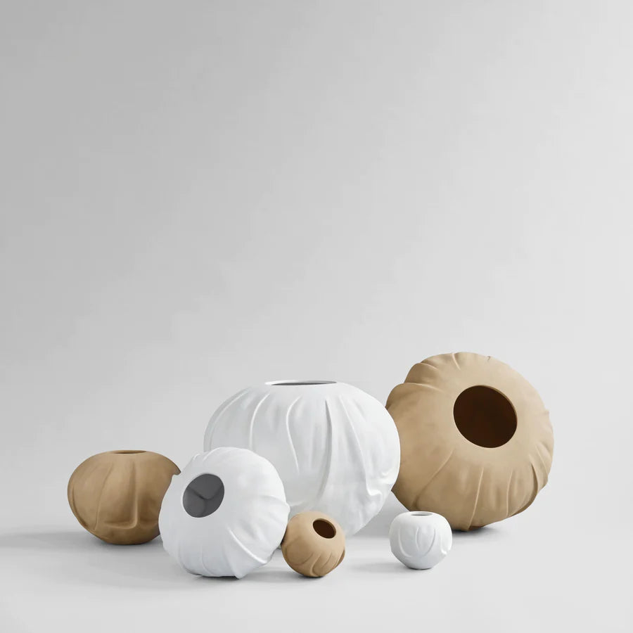 101 COPENHAGEN Βάζο Orimono Vase Mini Κεραμικό Διακοσμητικό Βάζο Μπεζ Η9.5x12x12cm 101 COPENHAGEN
