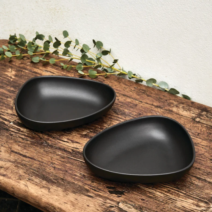 LIND DNA Πιάτο Πιάτο Βαθύ Curve Lunch Stoneware Μαύρο 22x19x1.5cm LIND DNA