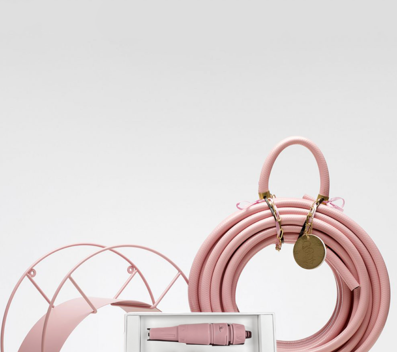 GARDEN GLORY Garden Kit Garden Glory Hose Kit Rusty Rose (Περιλαμβάνει Λάστιχο-Ακροφύσιο-Βάση Λάστιχου)Διάμ. Βάσ. :12x32xH24cm Μήκος Λάστ. 20m