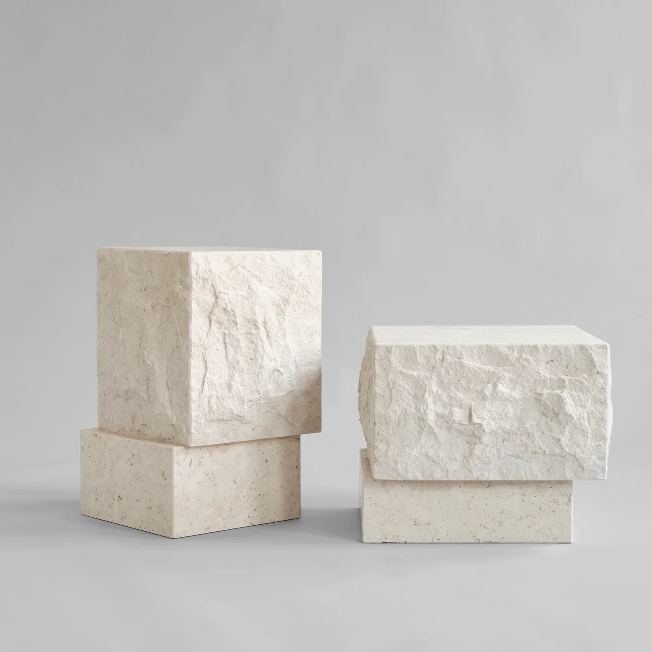101 COPENHAGEN Τραπέζι Τραπέζι Temple Tall Εκρού Ασβεστόλιθος 33x32x50cm 101 COPENHAGEN