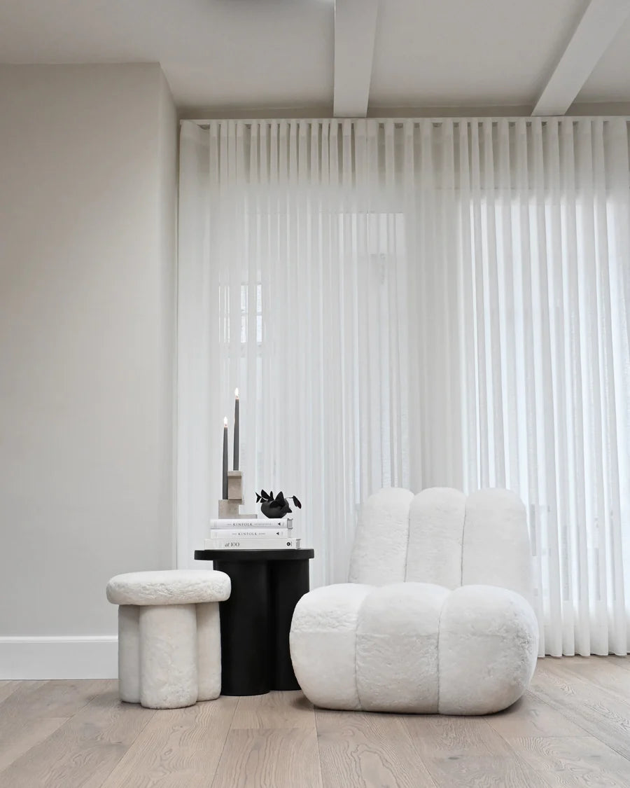 101 COPENHAGEN Πολυθρόνα Πολυθρόνα Toe Chair Sheepskin Λευκή L70xW80xH72 cm 101 COPENHAGEN
