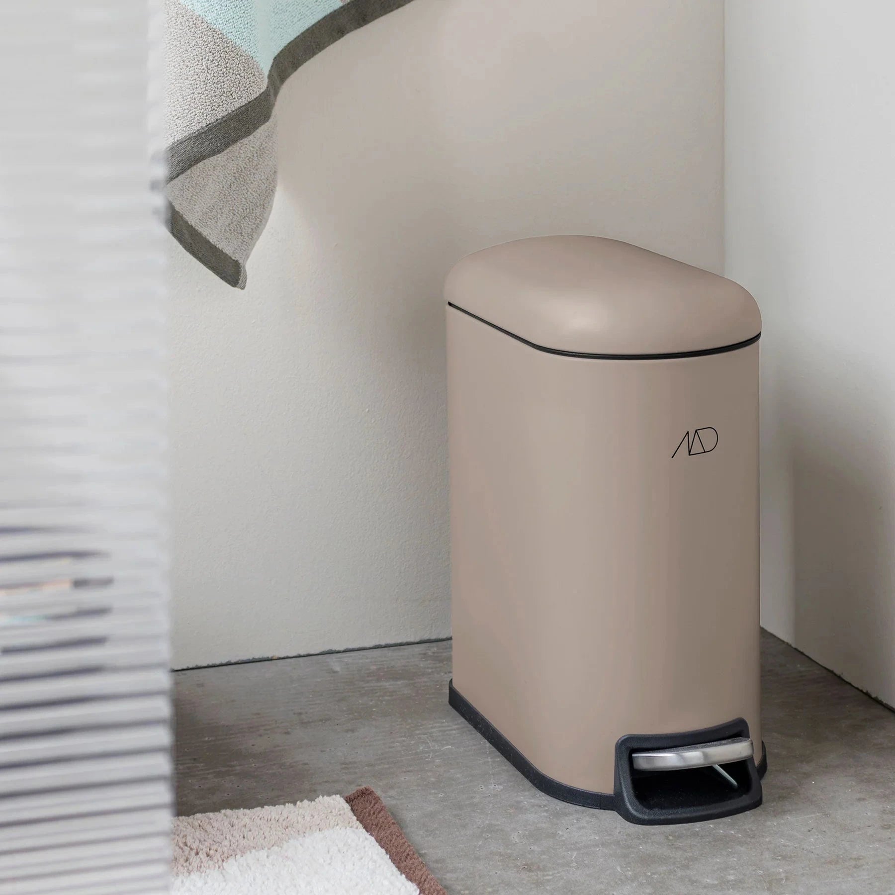 METTE DITMER Είδη Μπάνιου Κάδος Μπάνιου Mini - Walther Pedal 5 litre - Μεταλλικός Μπεζ W15 x L27 x H29 cm METTE DITMER