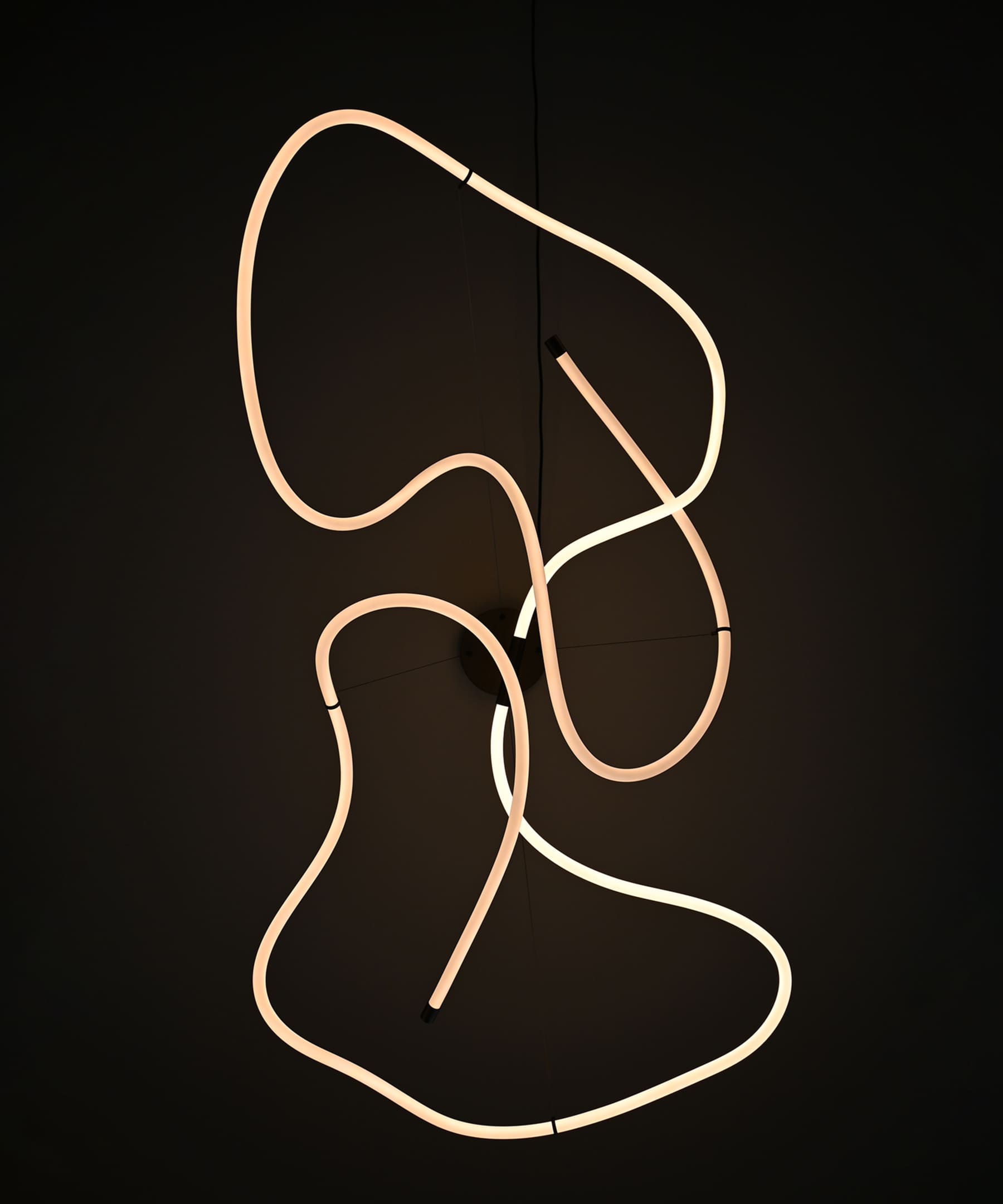 Φωτιστικό Οροφής Ghost Chandelier, Big - Neon (5m) L156 x W82 x H52 101 COPENHAGEN