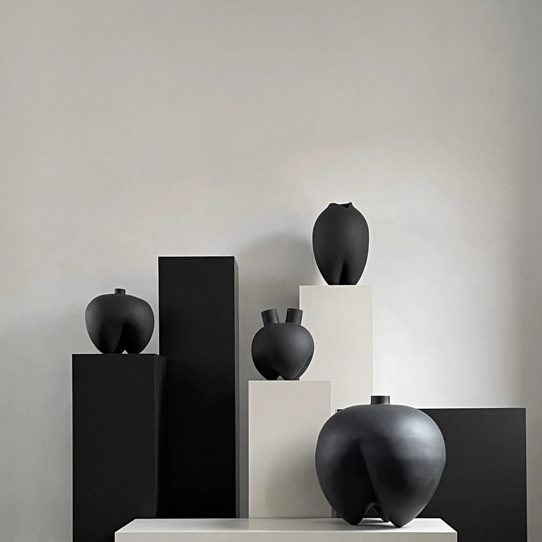 101 COPENHAGEN Βάζο Βάζο, Sumo Horns, Σκούρο Καφέ, Κεραμικό, H27xW24xL24 cm 101 Copenhagen