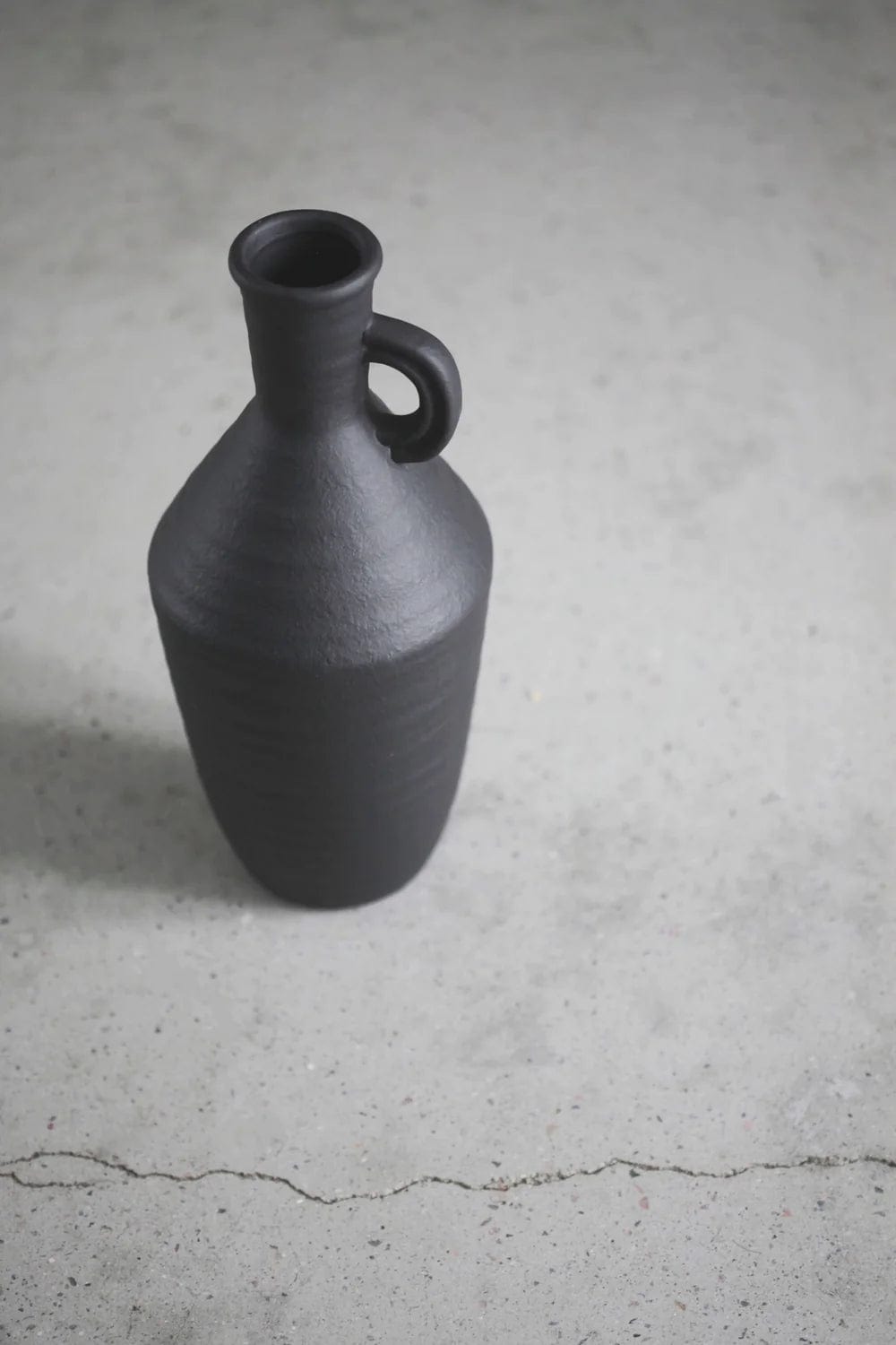 EIGHTMOOD Βάζο Βάζο Crafted Τερακότα 16xH35cm Μαύρο EIGHTMOOD