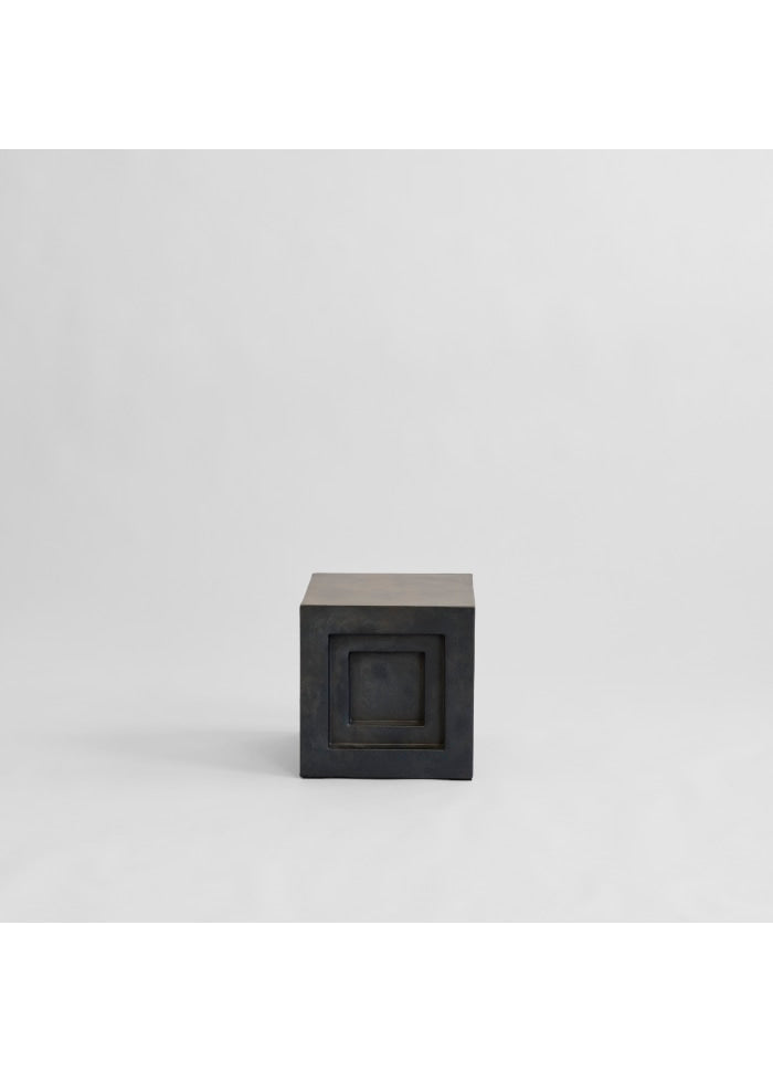 101 COPENHAGEN Podium Podium Mini Σκούρο Καφέ Ινώδες Σκυρόδεμα L30xW30xH30 cm 101 COPENHAGEN