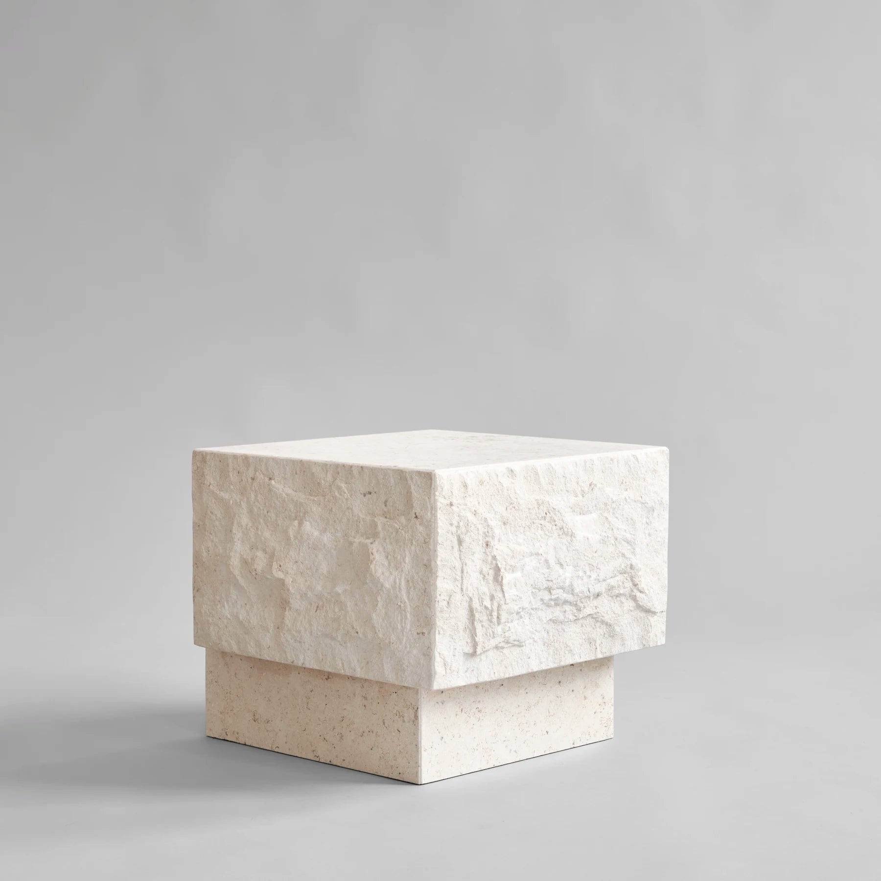 101 COPENHAGEN Τραπέζι Τραπέζι Temple Low Εκρού Σκυρόδεμα 55x65x43cm 101 COPENHAGEN