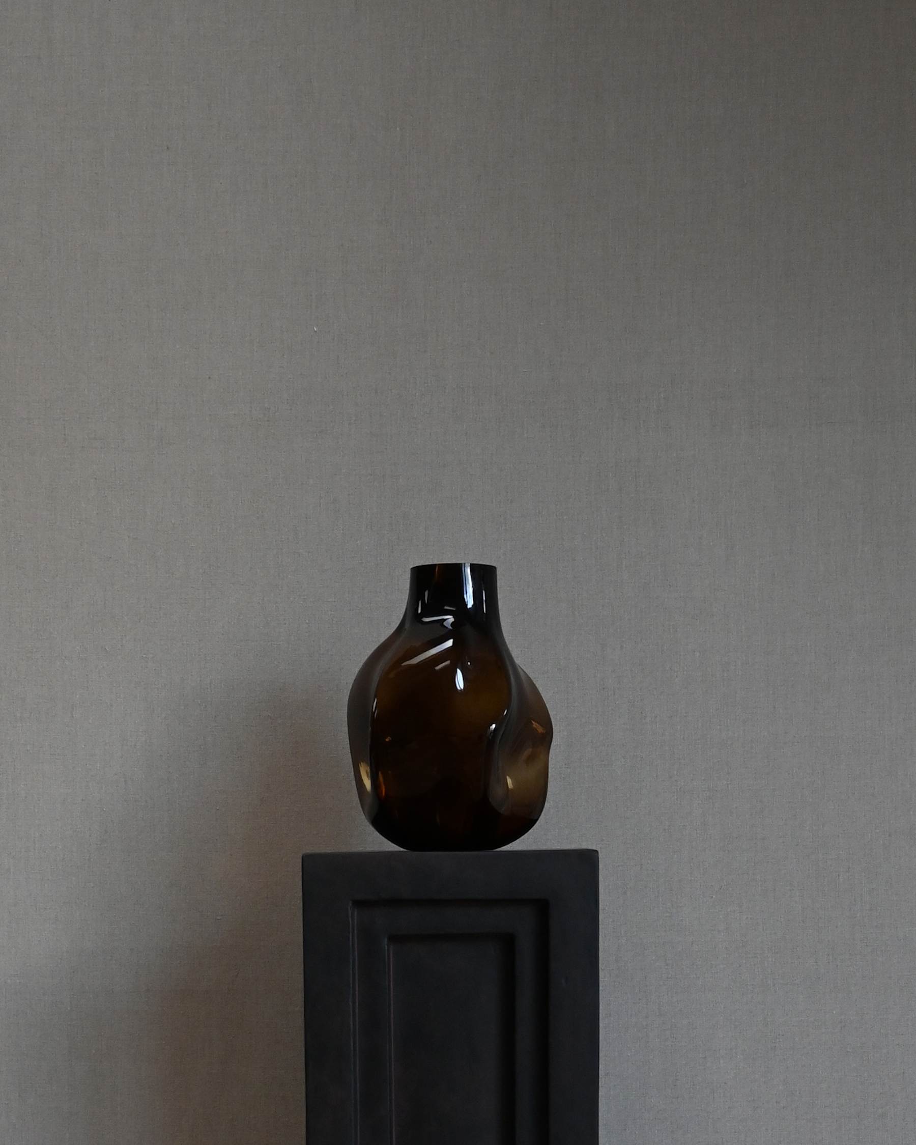 Βάζο Bakku / Μεσαίο / Smoked Forest L22 x W22 x H30 101 COPENHAGEN