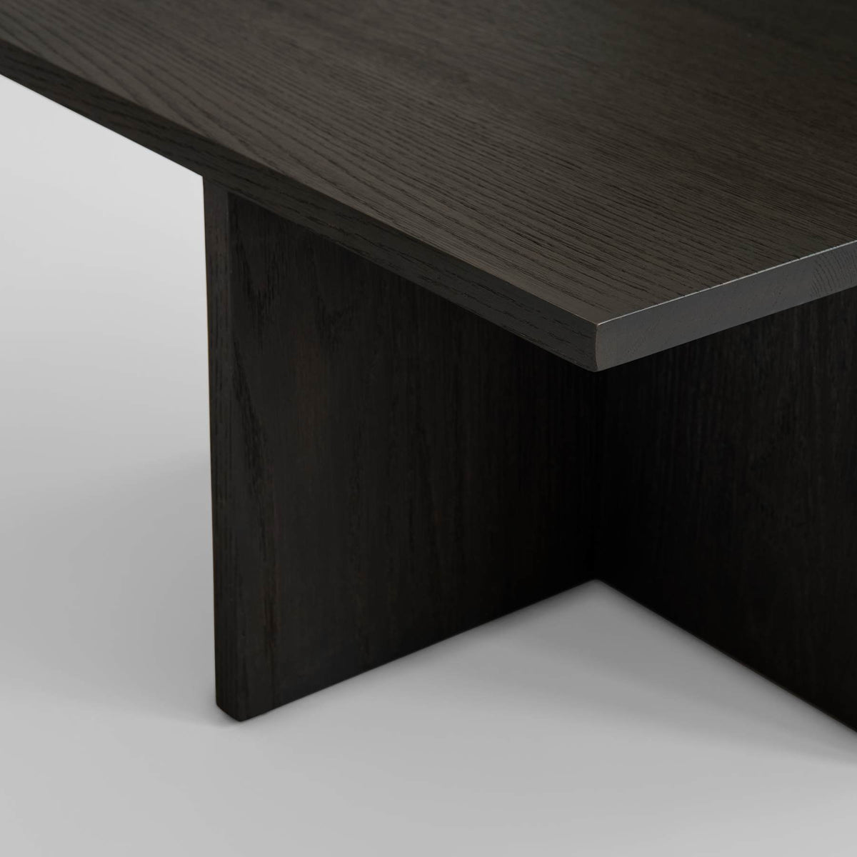 Τραπέζι Σαλονιού Brutus - Coffee Black Δρυς H36 x W60 x L60 cm 101 COPENHAGEN