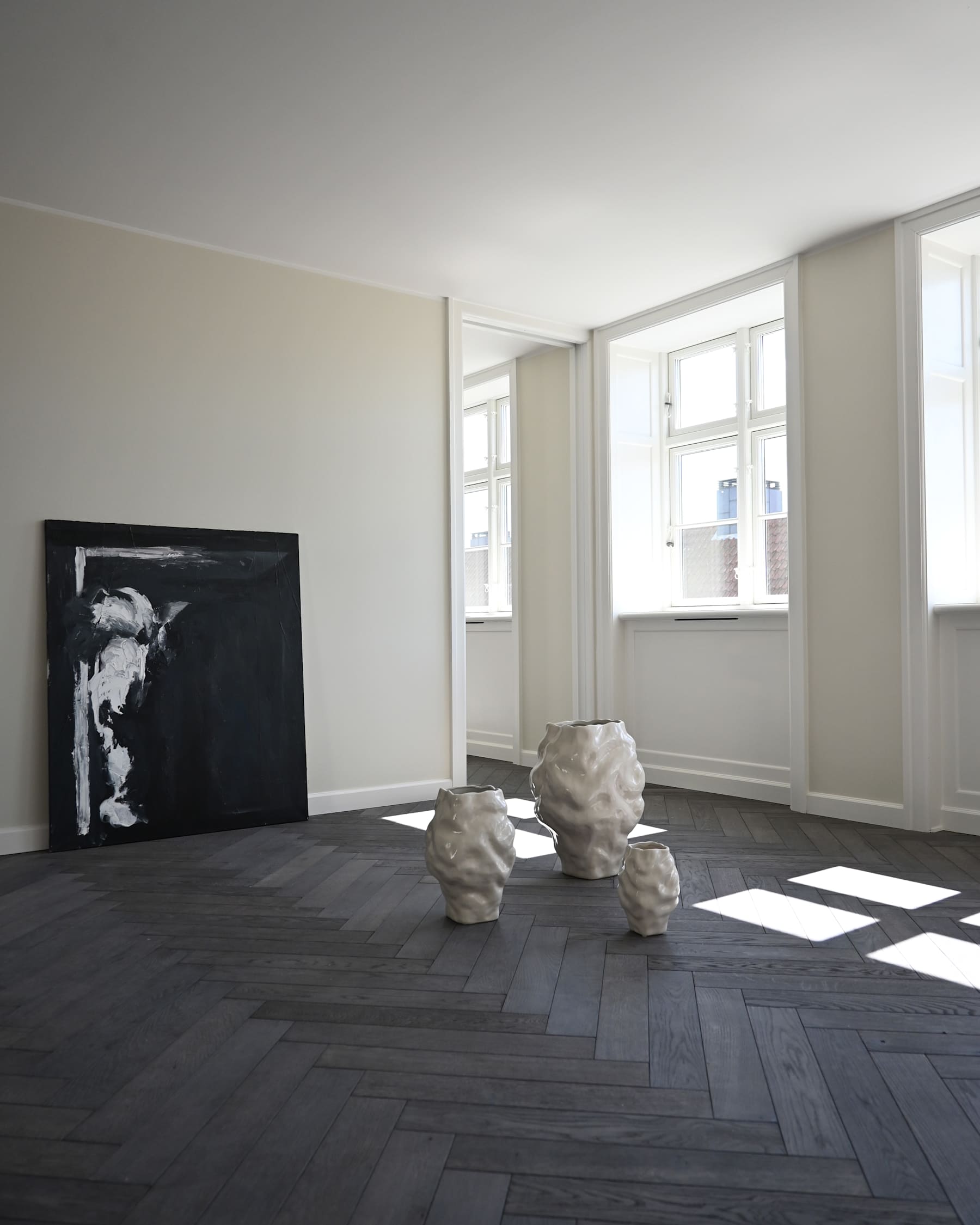 101 COPENHAGEN ΒΑΖΟ Βάζο Katachi Big / Κεραμικό / Γυαλιστερό Φινίρισμα Birch L33.5 / W33.5 / H50 CM 101 COPENHAGEN