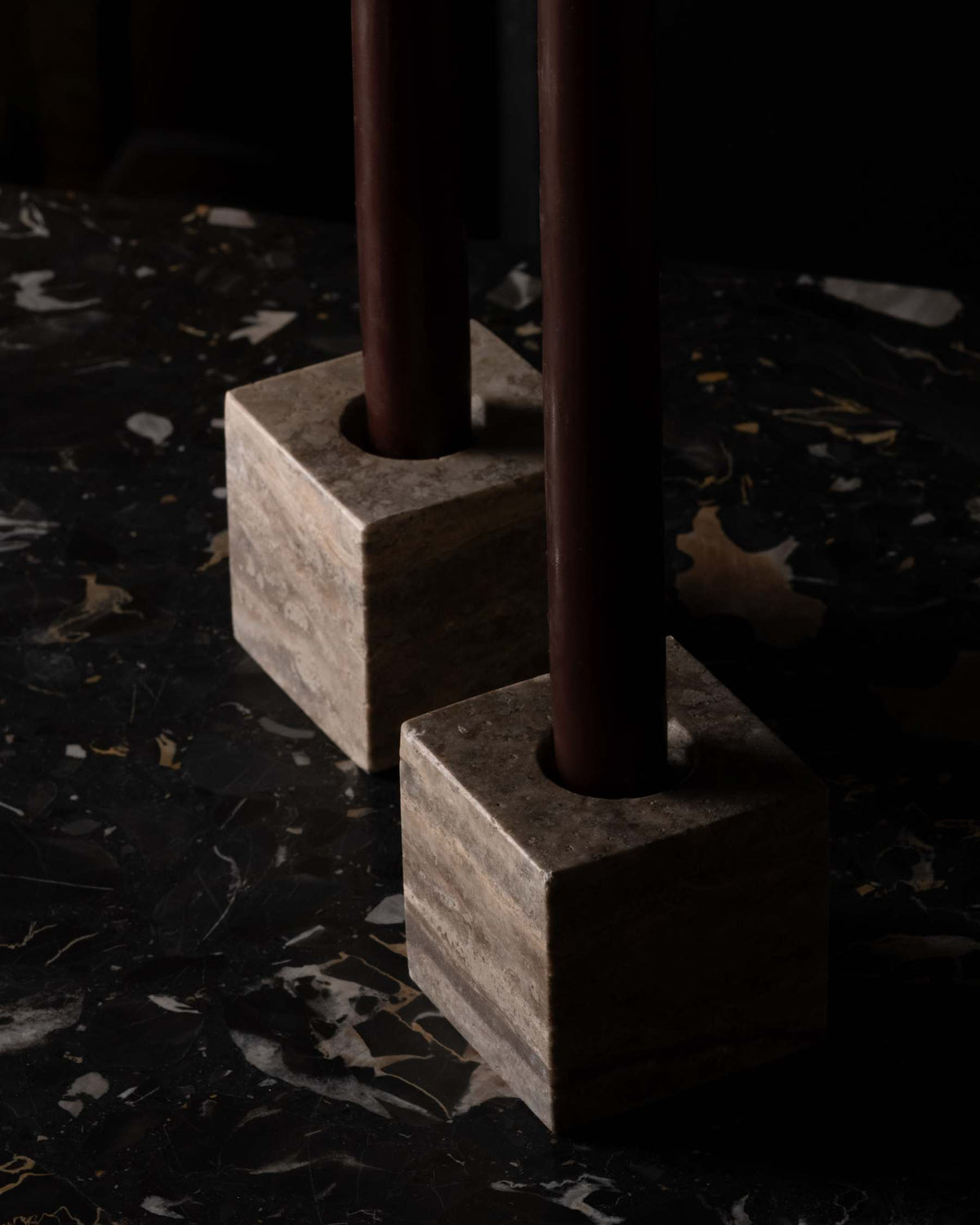Κηροπήγιο Cube - Ασημί Τραβερτίνη Σετ Των 2 H6 x W6 x L6 cm 101 COPENHAGEN