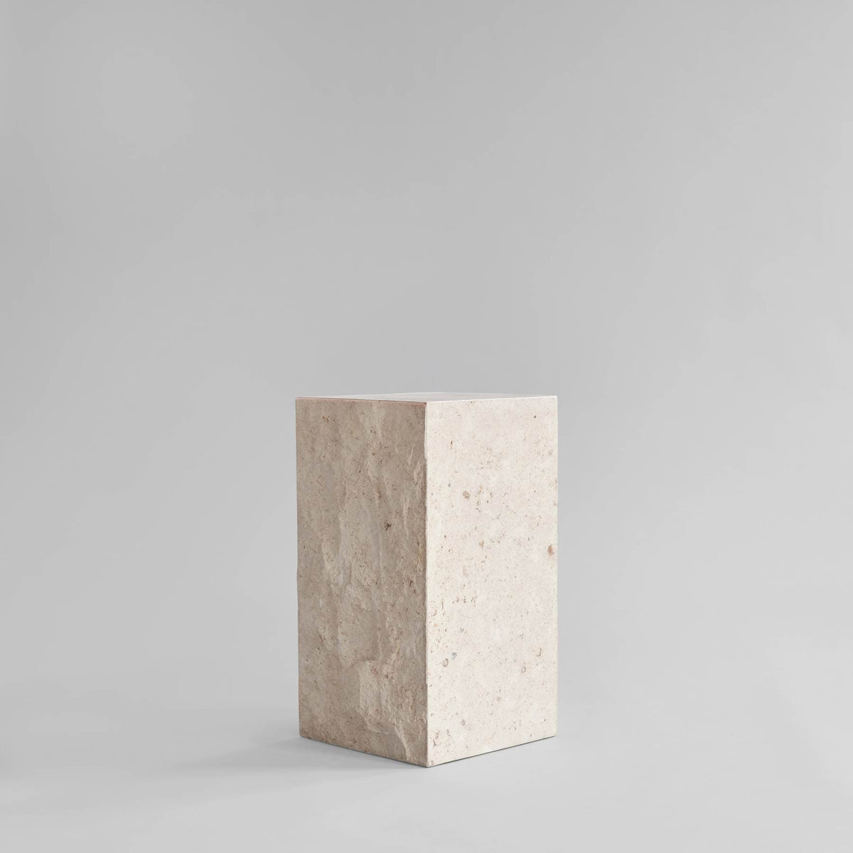 Podium Medio - Ασβεστόλιθος H55 x W30 x L30 cm 101 COPENHAGEN