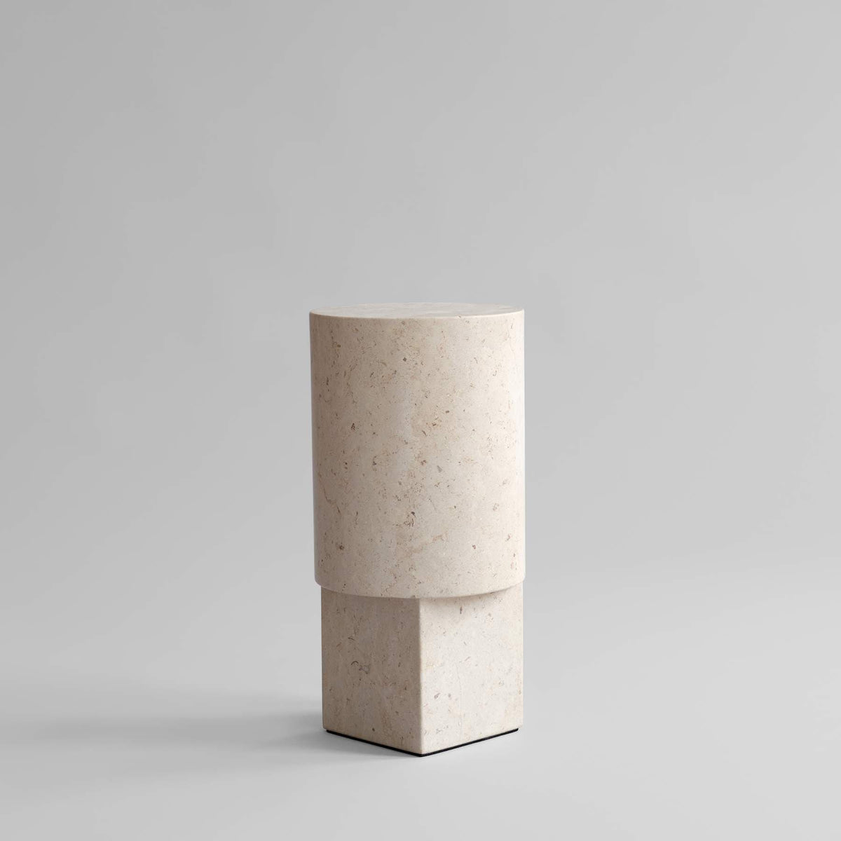 Τραπέζι Column - Ασβεστόλιθος H50 x W25 x L25 cm 101 COPENHAGEN