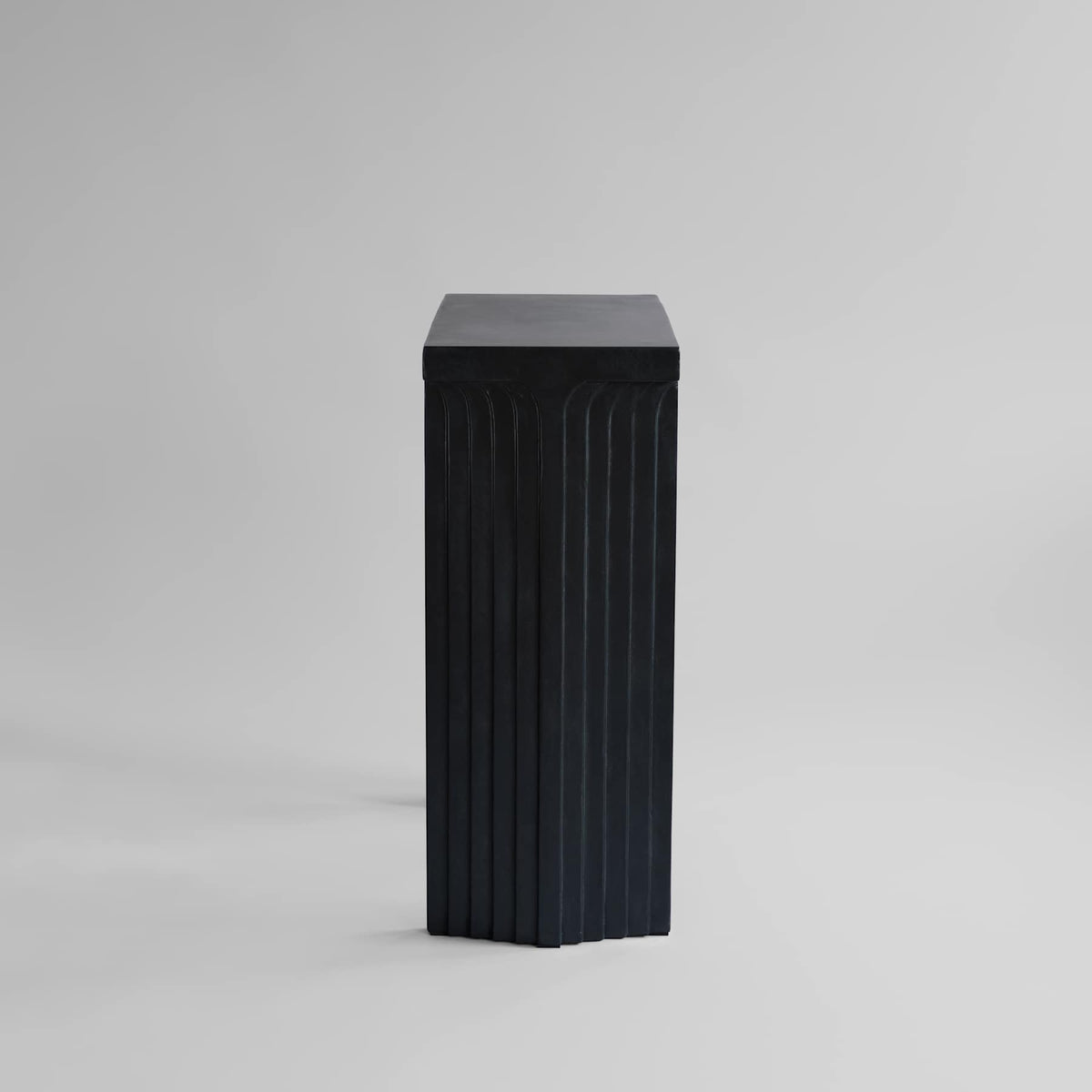 Κονσόλα Arc - Σκυρόδεμα Σκούρο Καφέ H80 x W30 x L70 cm 101 COPENHAGEN