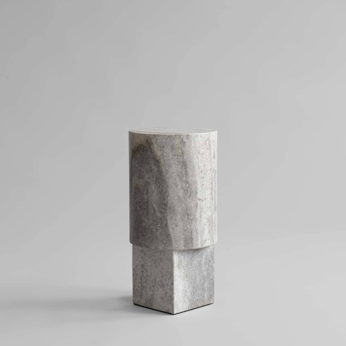 Τραπέζι Column - Ασημί Τραβερτίνη H50 x W25 x L25 cm 101 COPENHAGEN