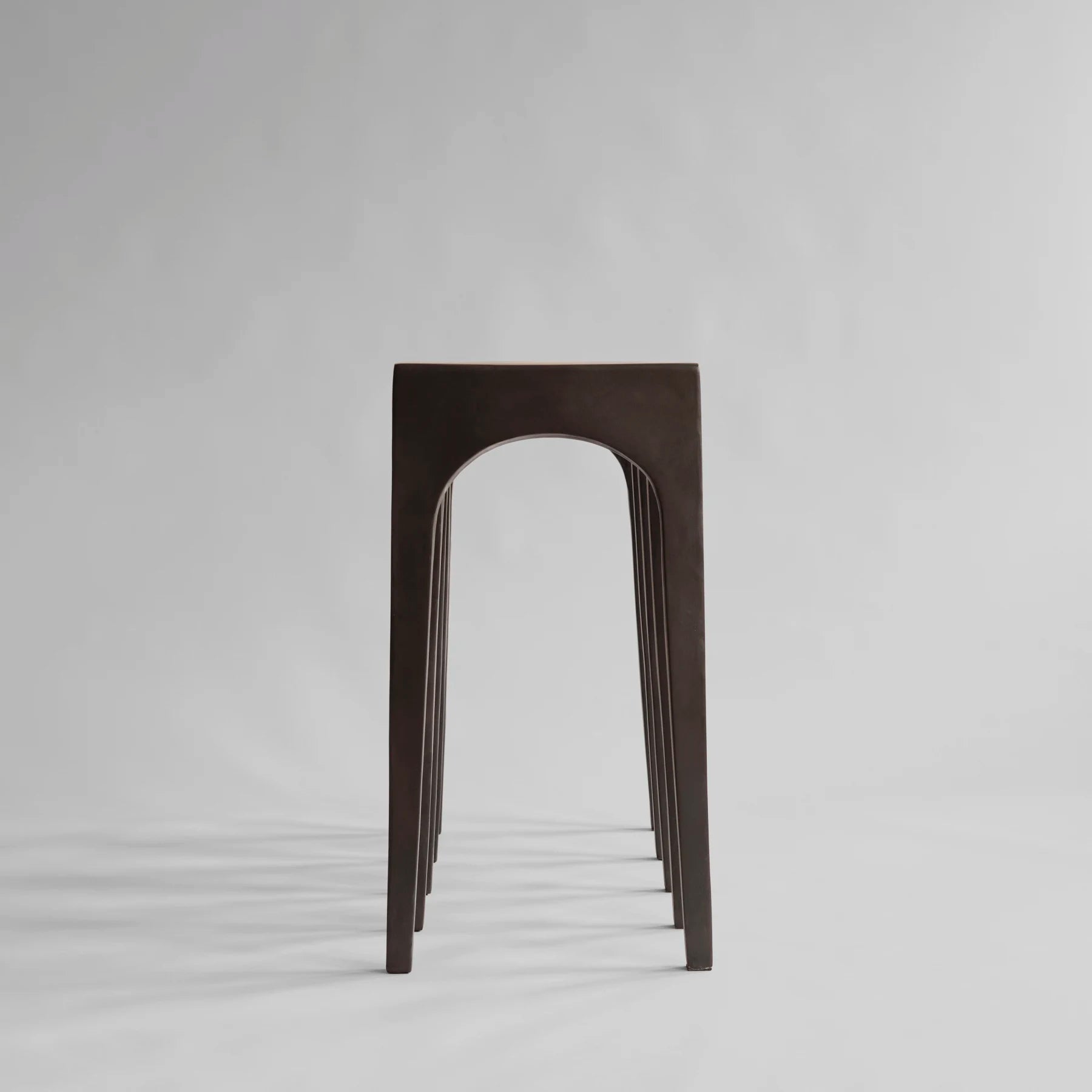 101 COPENHAGEN Κονσόλα Κονσόλα Bow Big Σκούρο Καφέ Σκυρόδεμα   L114xW41xH82 101 COPENHAGEN