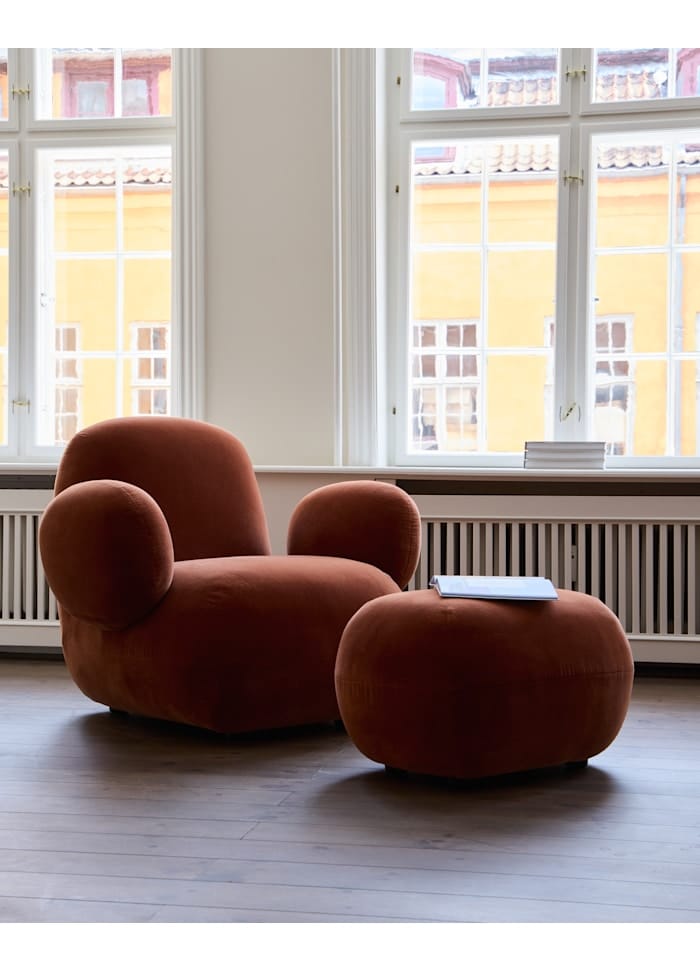 Toe Armchair, Flat - Off White (CPH 900)cm Bouclé Fabric L94 x W100 x H80 101 COPENHAGEN