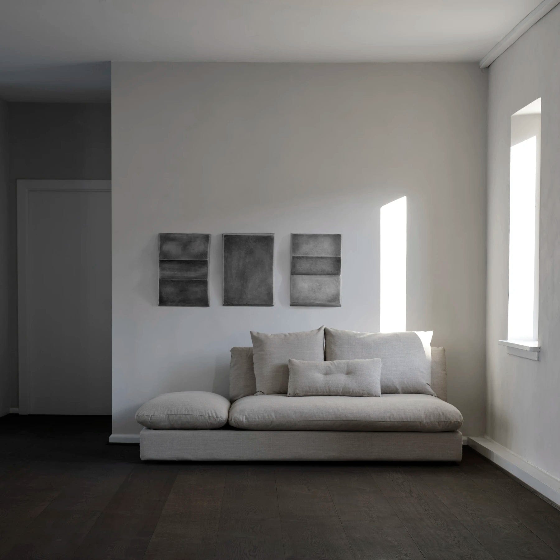 101 COPENHAGEN Γλυπτό Διακοσμητικό Τοίχου Wave Mini Γκρι Σκυρόδεμα H52 cm x W10 cm x L37,5 cm 101 COPENHAGEN