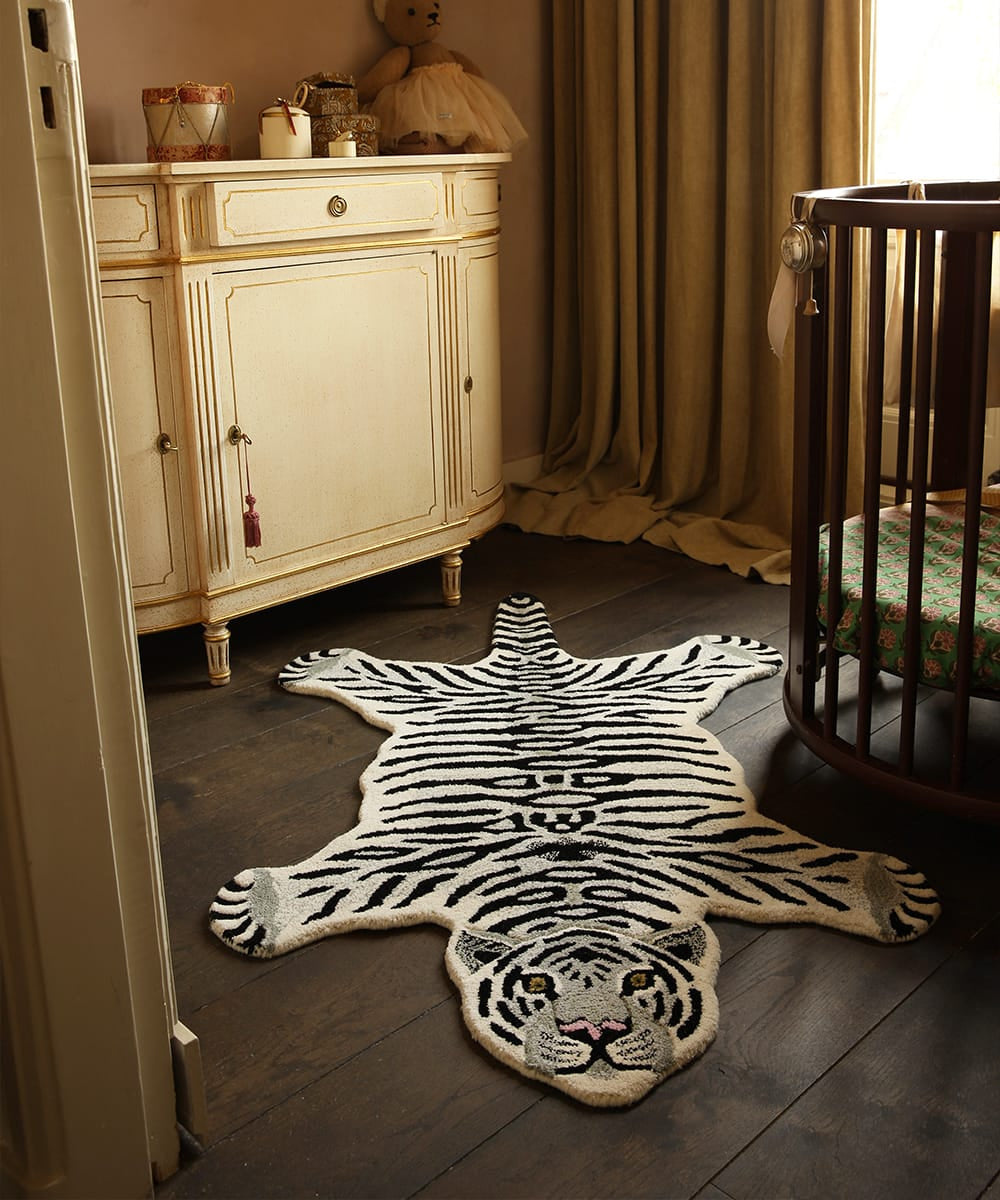 Χαλί Snowy Tiger Large - Μάλλινο Βαμβακερό Άσπρο Μαύρο 150 x 90 x 2 cm Doing Goods