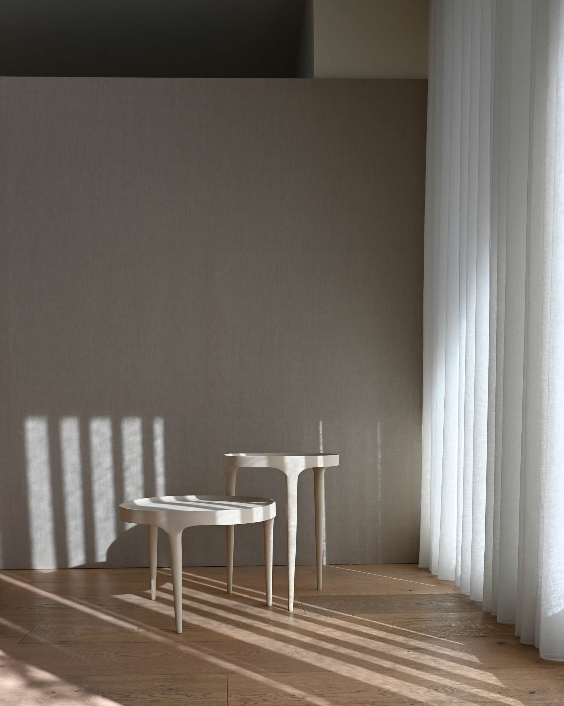 Τραπέζι Phantom Low - Μεταλλικό Υπόλευκο Birch H35 x W50 x L50 cm 101 COPENHAGEN