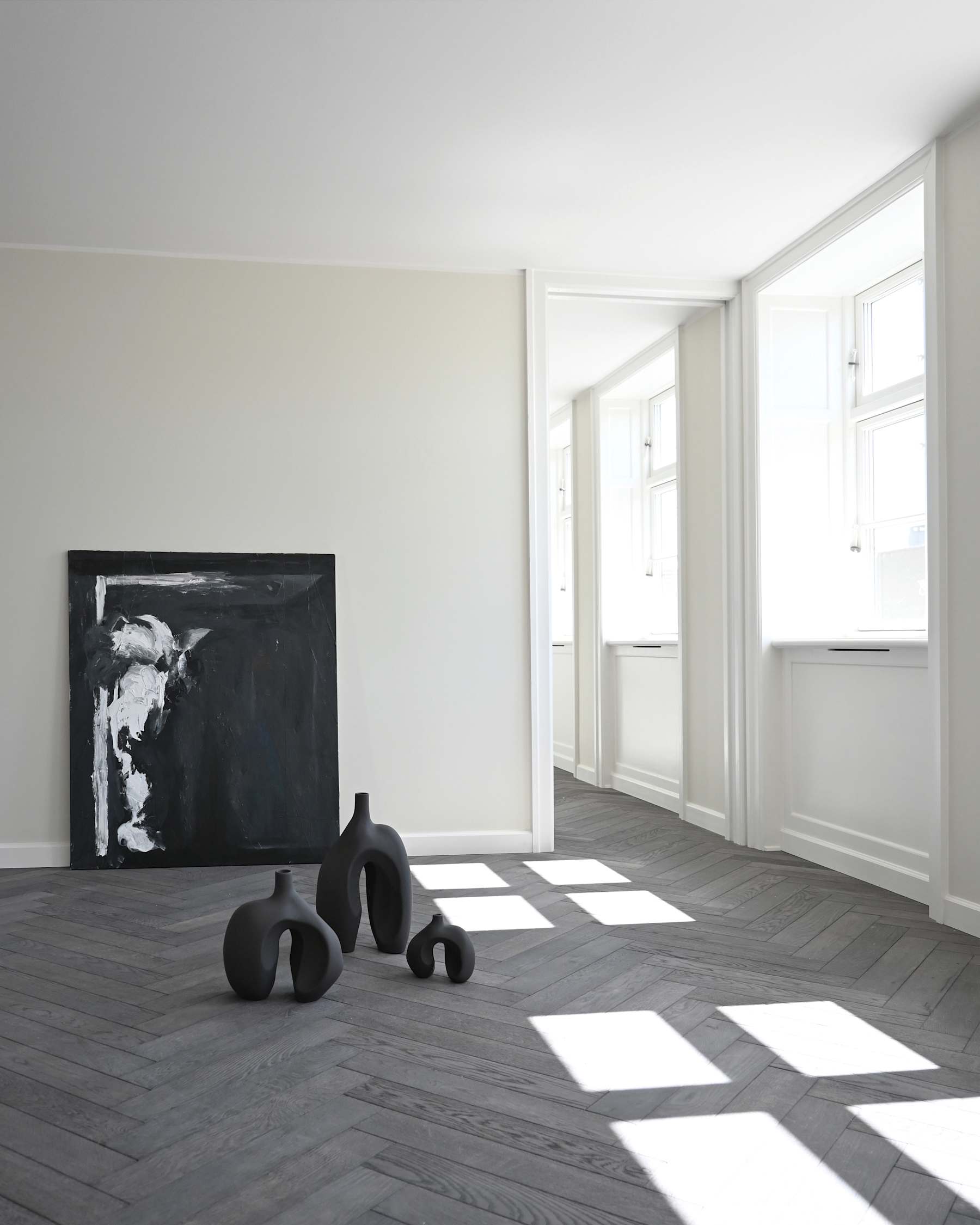 101 COPENHAGEN ΒΑΖΟ Βάζο Ni Medio / Απόχρωση Coffee / Κεραμικό L24 / W21 / H43 CM 101 COPENHAGEN