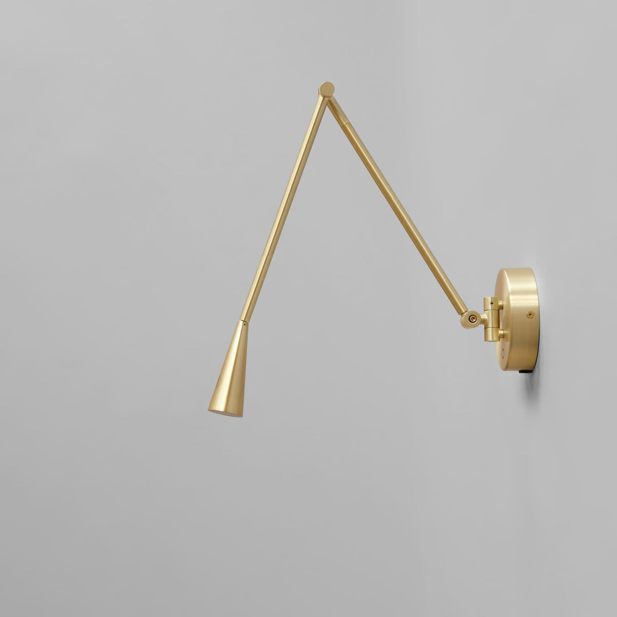Φωτιστικό Τοίχου Snake - Αλουμίνιο Brass H42 x W12 x L12 cm 101 COPENHAGEN