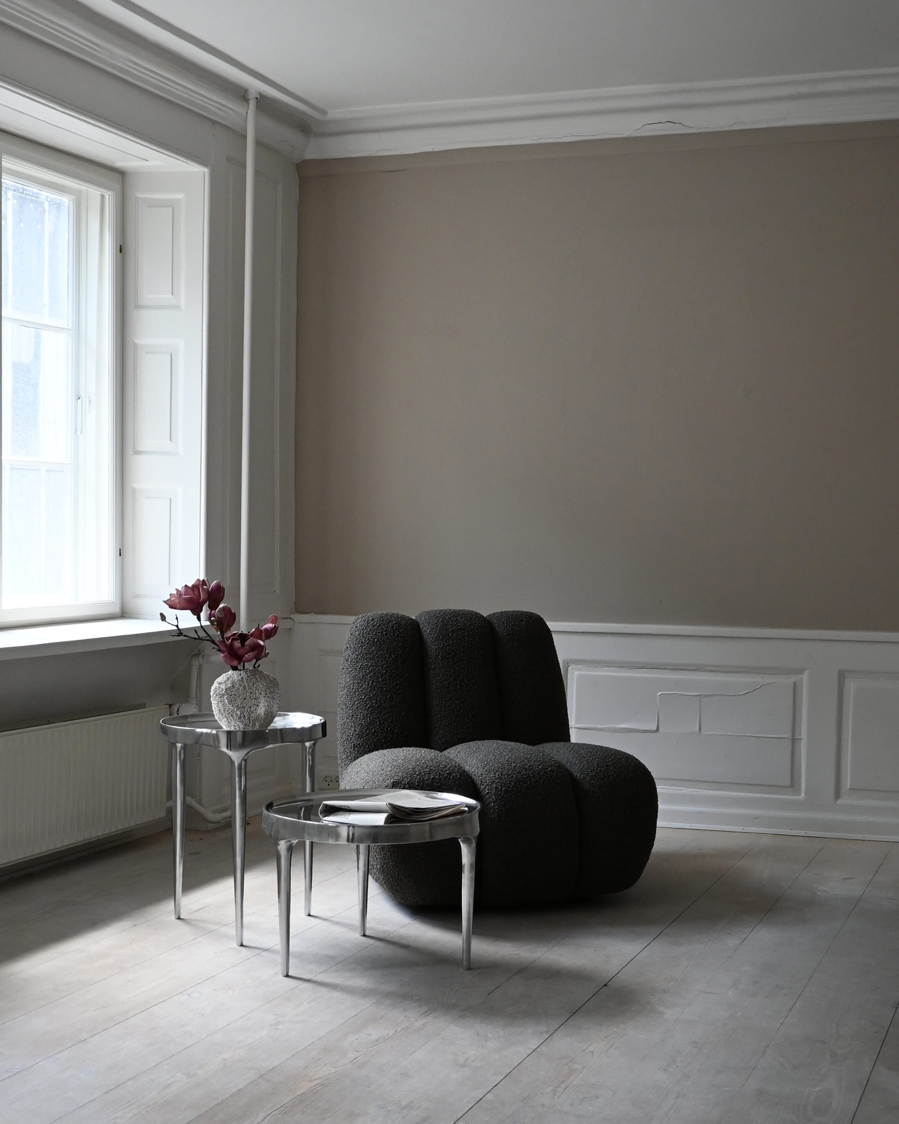 101 COPENHAGEN Πολυθρόνα Πολυθρόνα Toe Chair (A2635) Μπουκλέ Ύφασμα Σκούρο Taupe L70xW80xH72 cm 101 COPENHAGEN