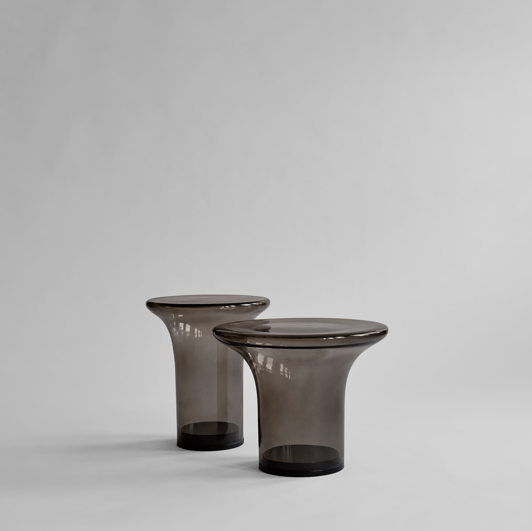 Τραπέζι Trumpet Ψηλό / Smoked Forest / Γυάλινο L35 x W35 x H45 101 COPENHAGEN
