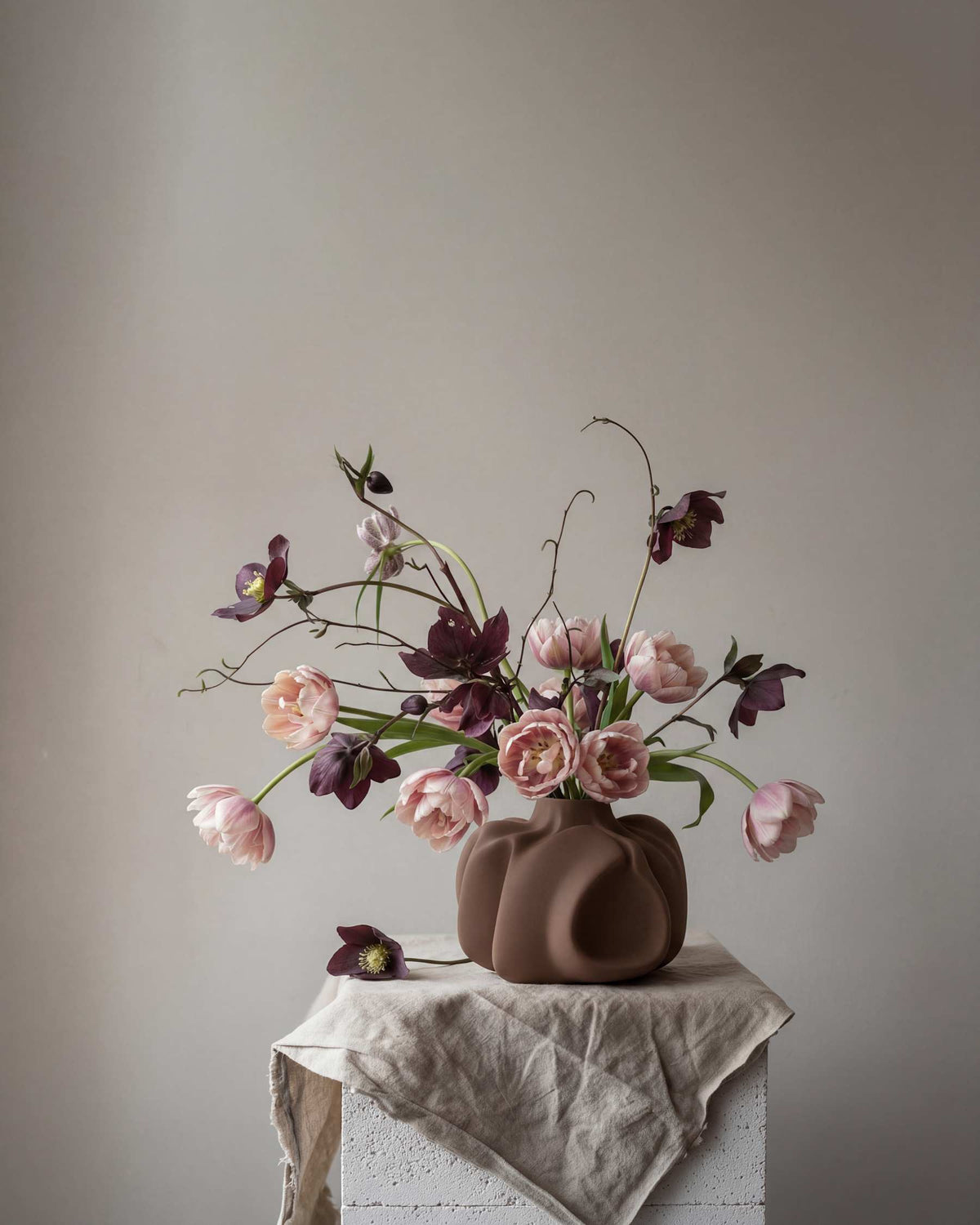 Βάζο Wabi Medio - Κεραμικό Ανοιχτό Καφέ H29 x W35 x L35 cm 101 COPENHAGEN