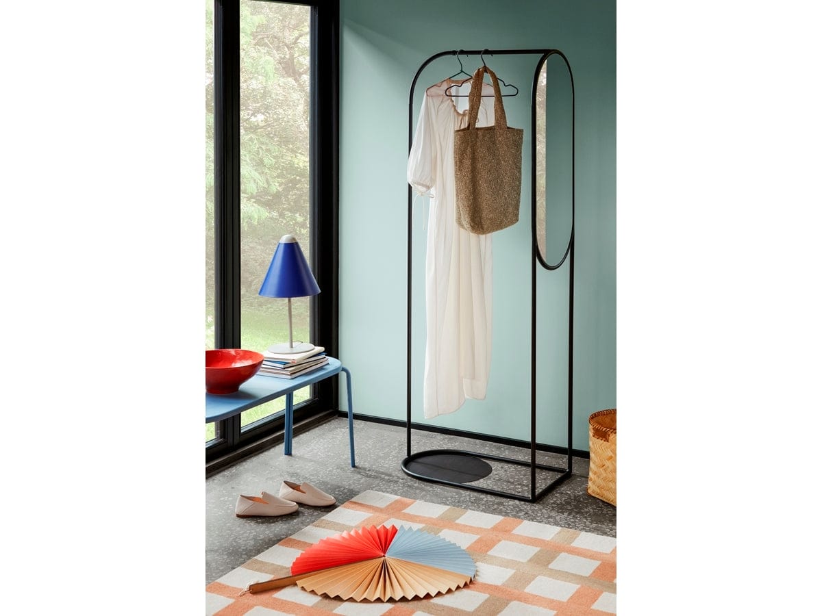 Broste Copenhagen Κρεμάστρα Κρεμάστρα με Καθρέπτη Δαπέδου Archie Rack Μαύρο, Powder Coated Μεταλλική /Mirror Glass W70xD40xH180 cm Broste Copenhagen