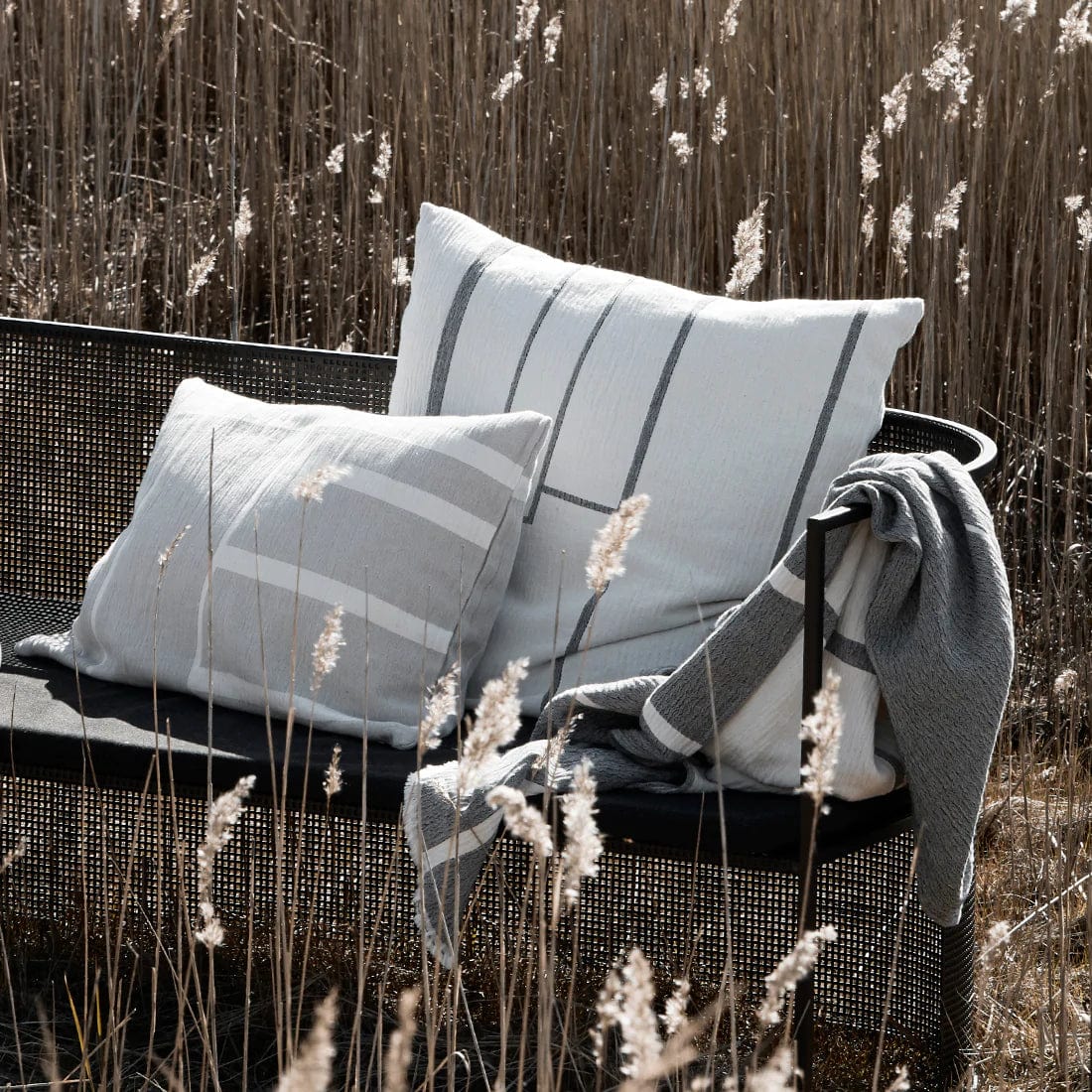 KRISTINA DAM studio Κάλλυμα Μαξιλαριού Κάλλυμα μαξιλαριού, Architecture, W60XL60CM, Εκρού/Μαύρο μελανζέ, Βαμβακερό, KRISTINA DAM studio